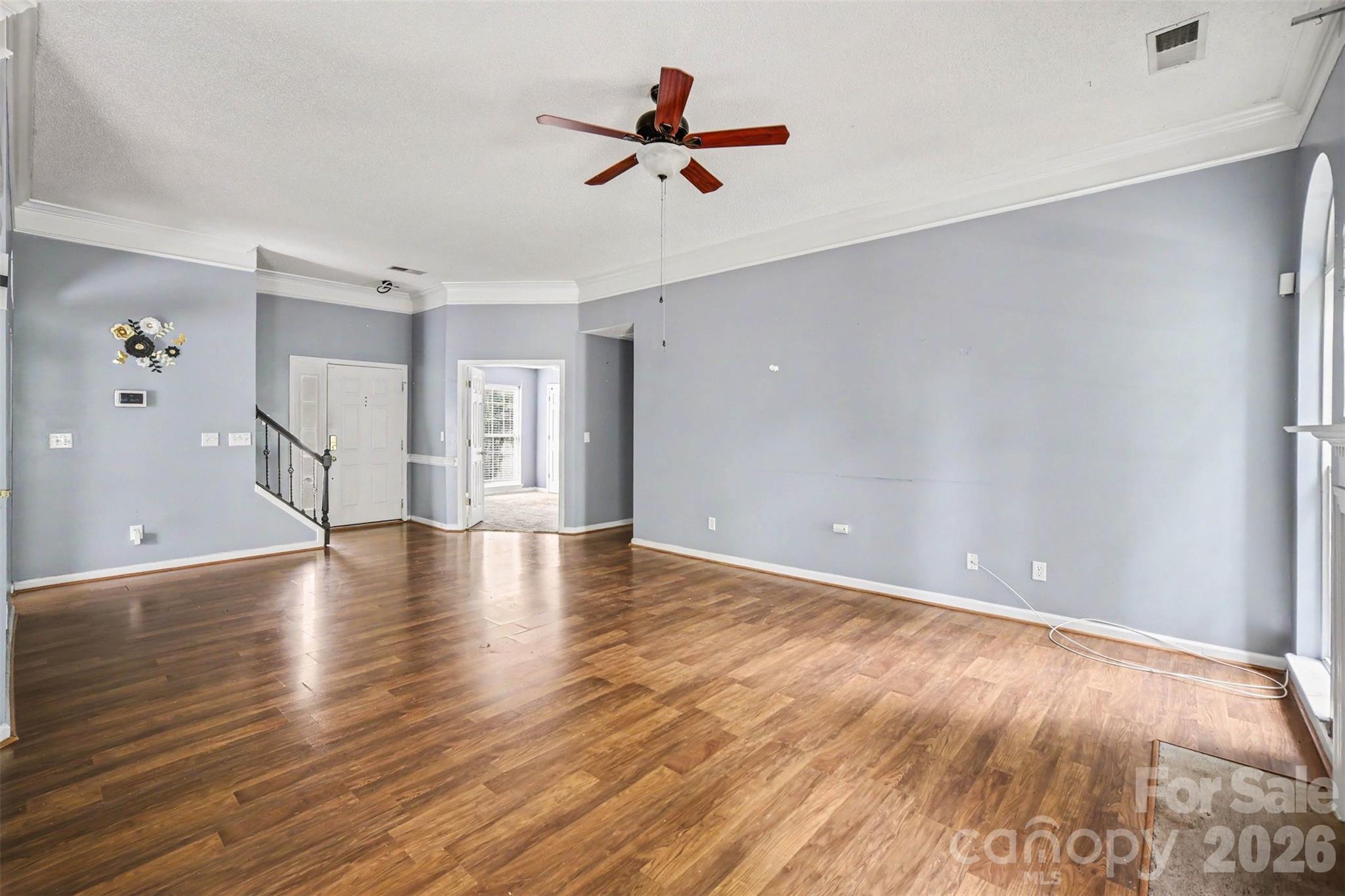 10026 Dauphine Drive Property Photo 5