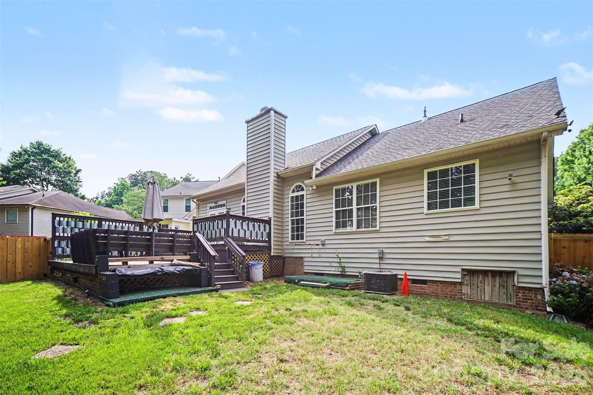 10026 Dauphine Drive Property Photo 40