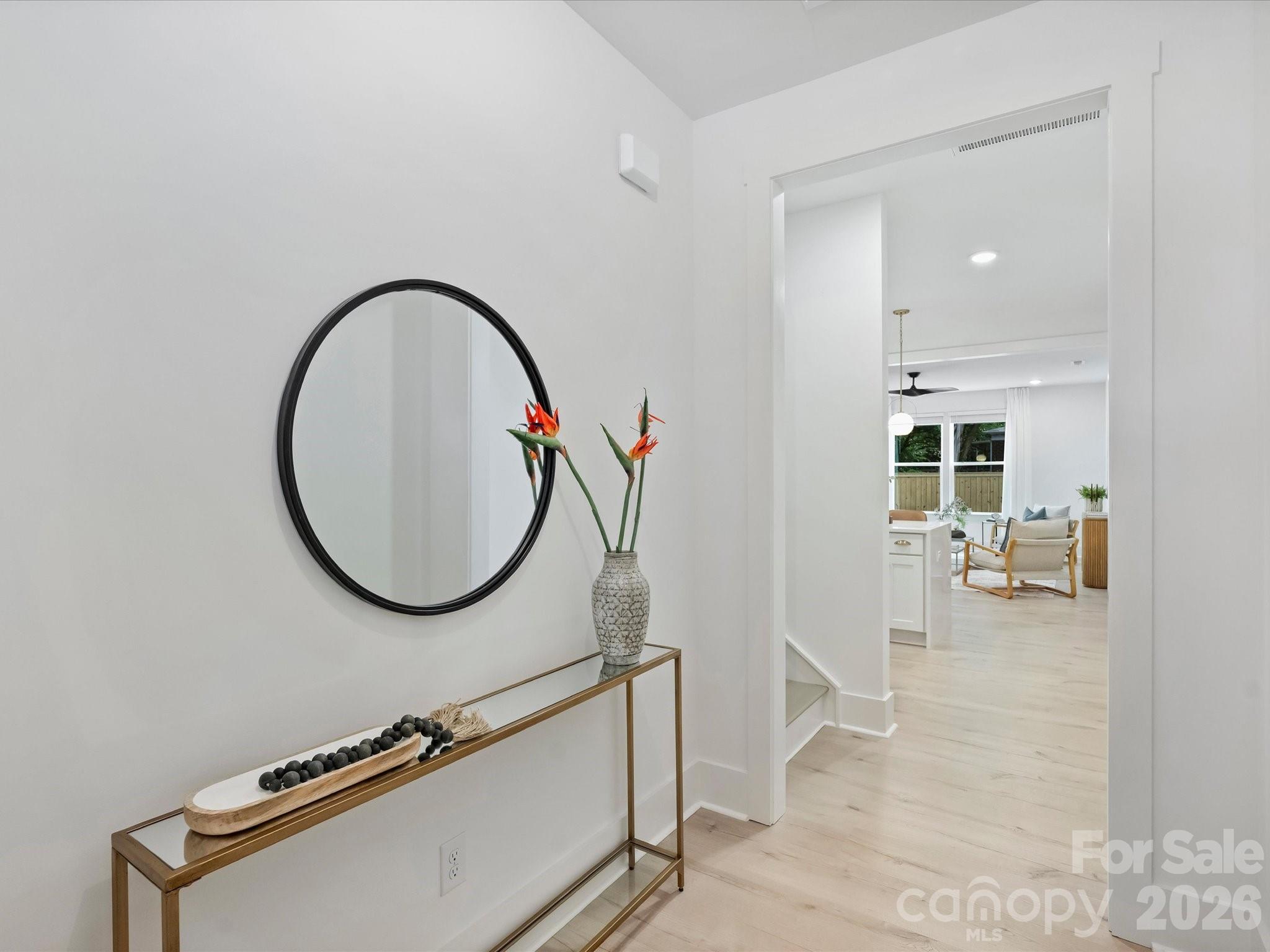 1125 E 35th Street Property Photo 2