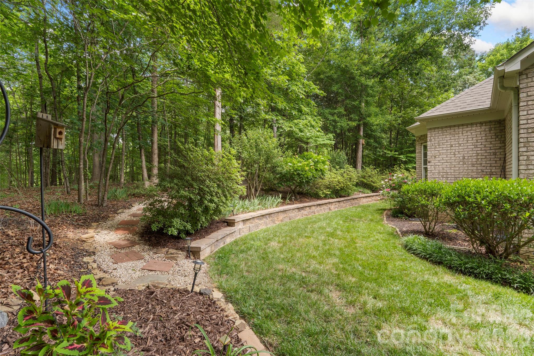1257 Waynewood Drive Property Photo 35