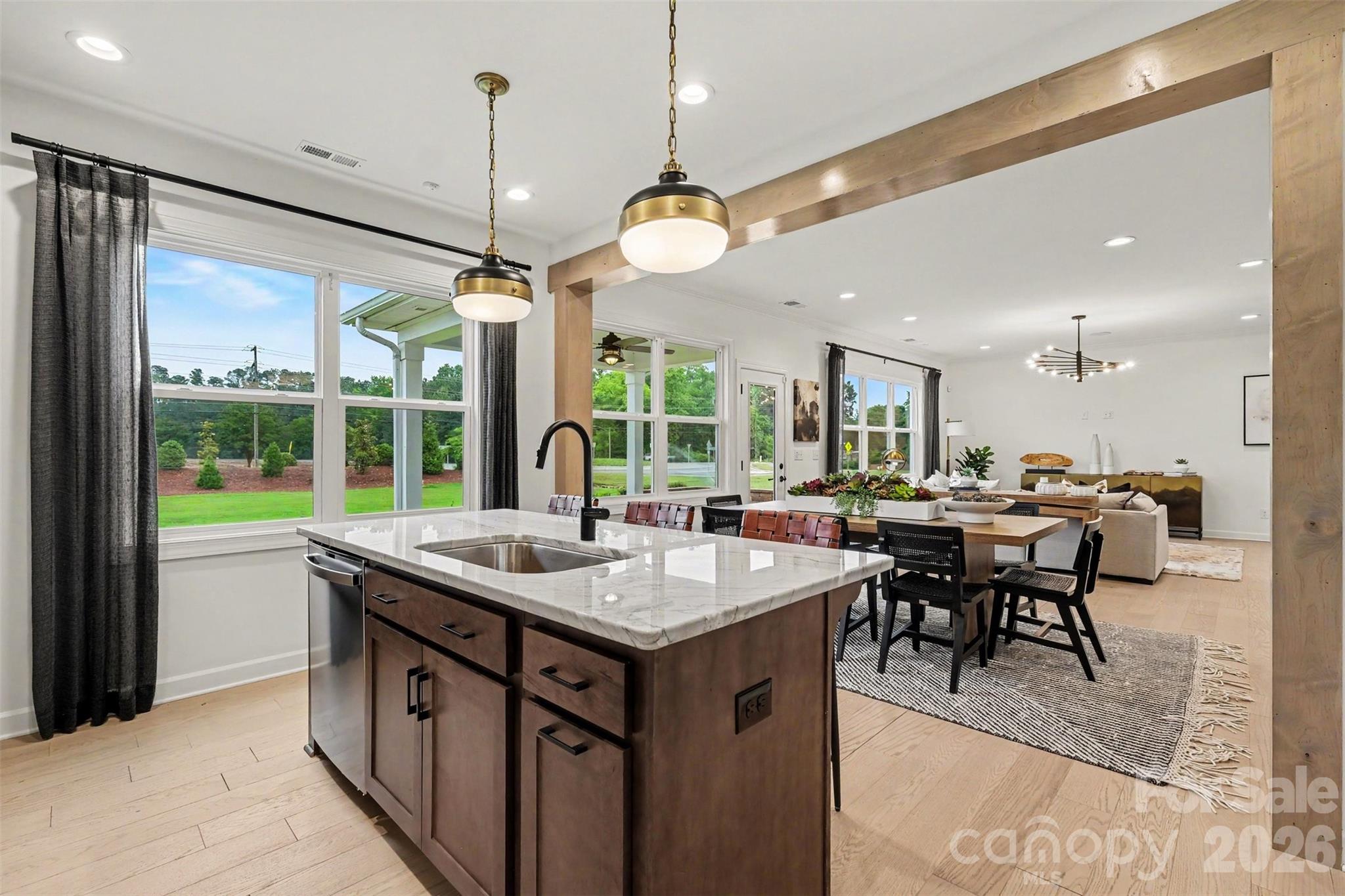 3808 Dahlia Drive Property Photo 15