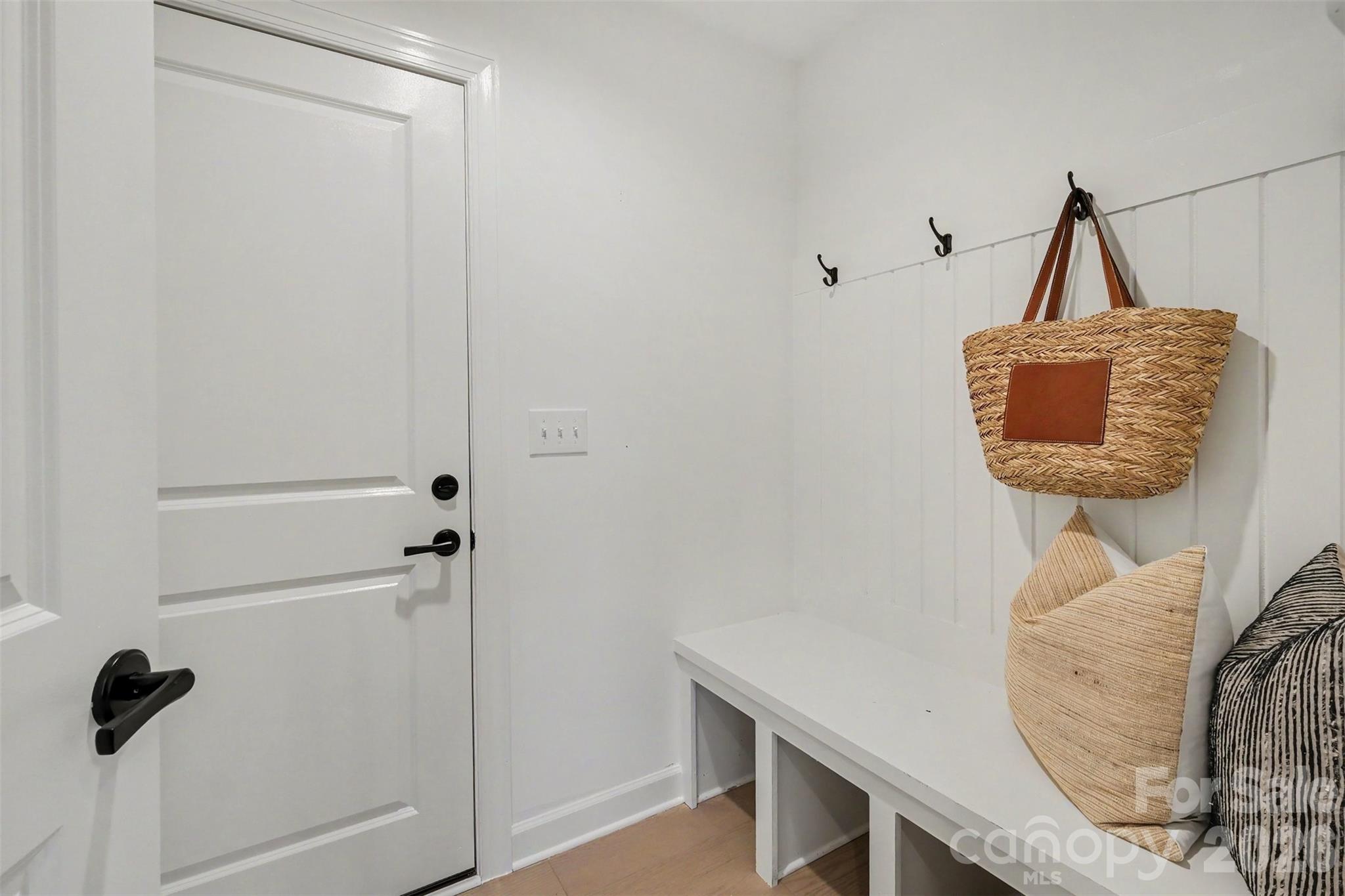 3808 Dahlia Drive Property Photo 17