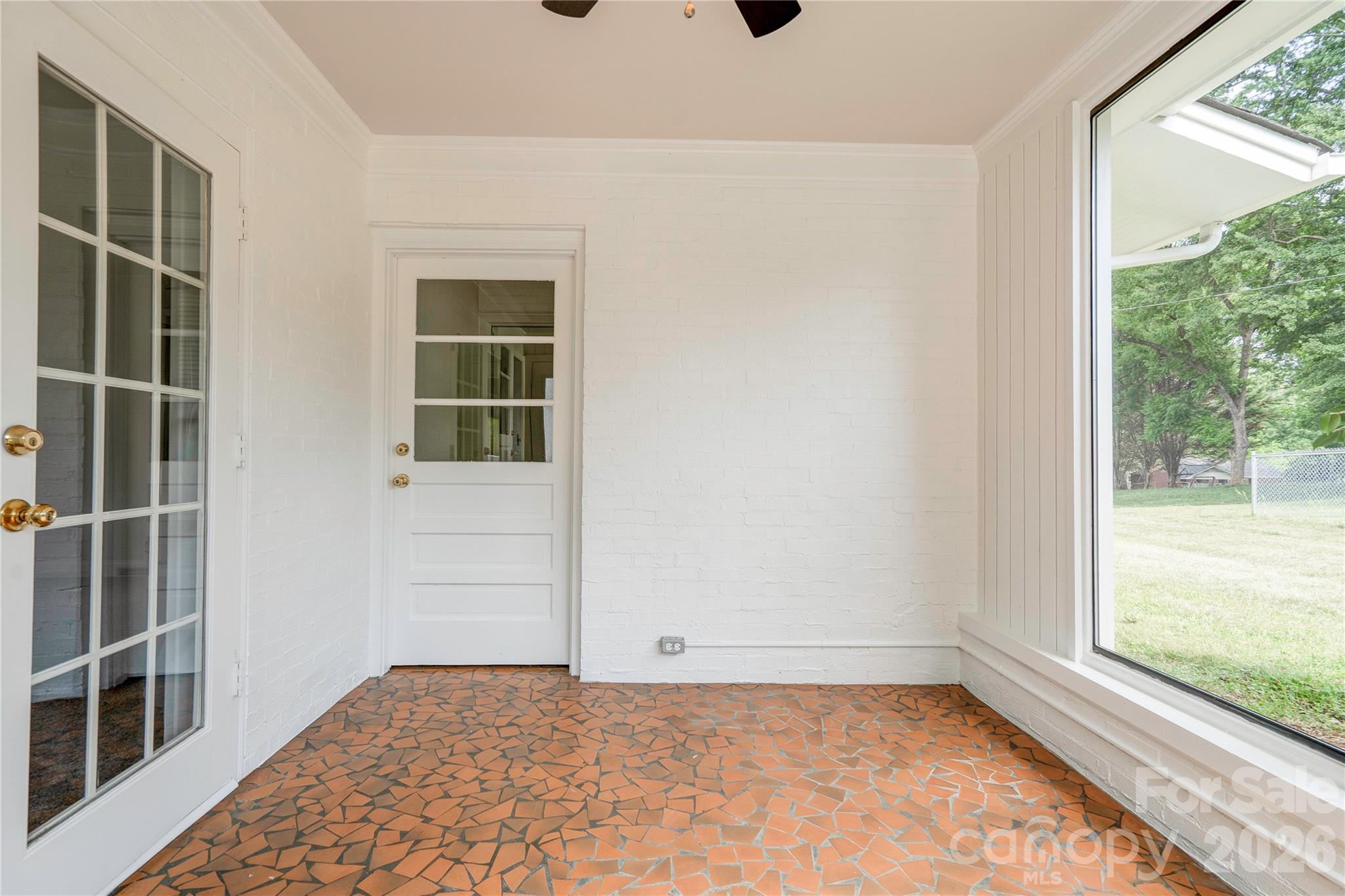 809 Forest Hill Drive Property Photo 19