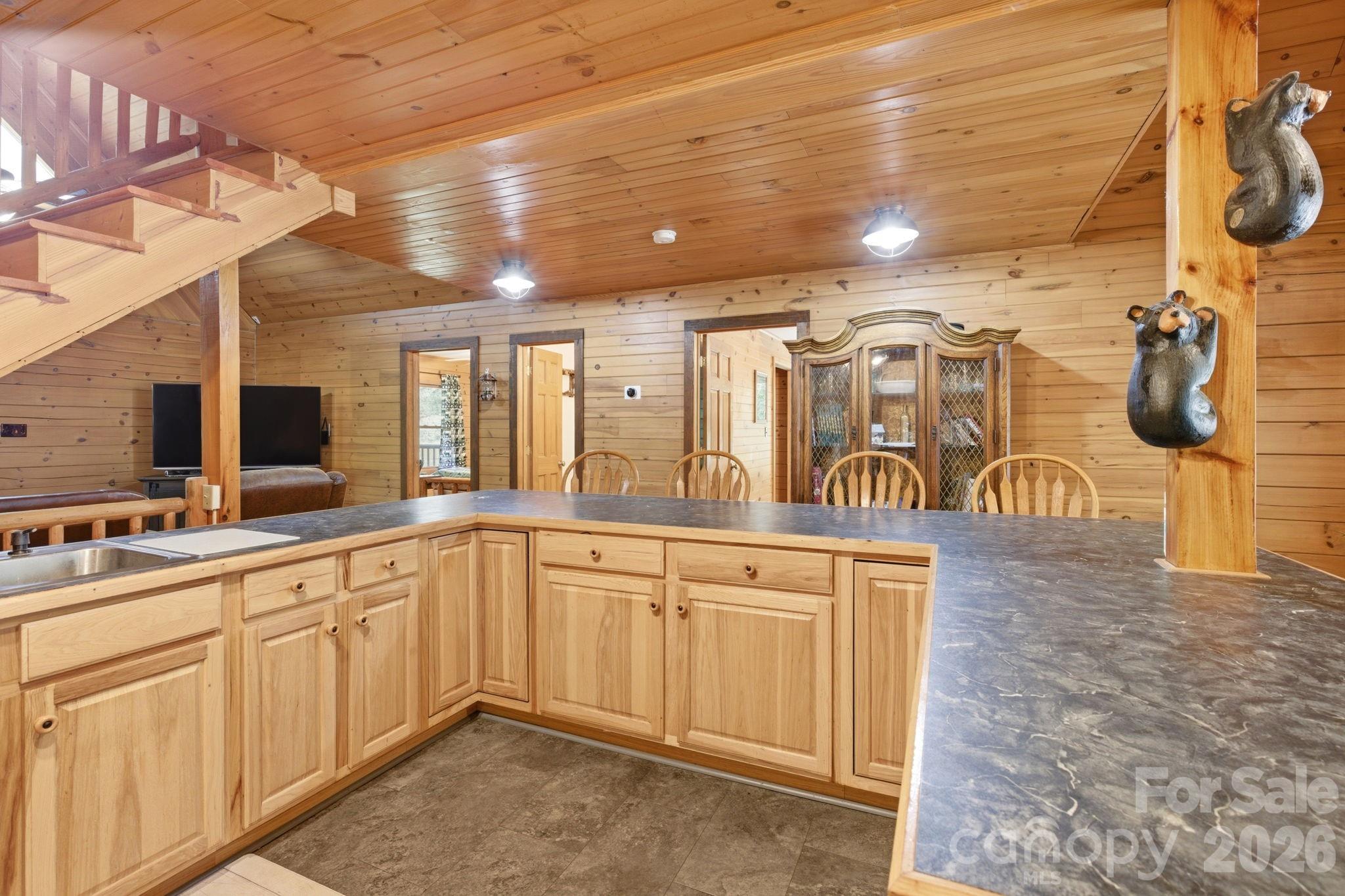 152 Rivercliff Drive Property Photo 11