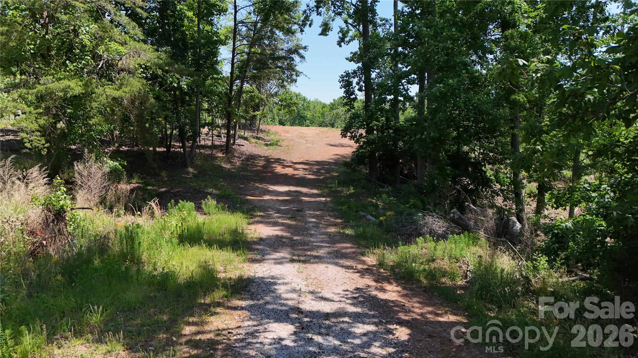 365 Guernsey Lane Property Photo 4