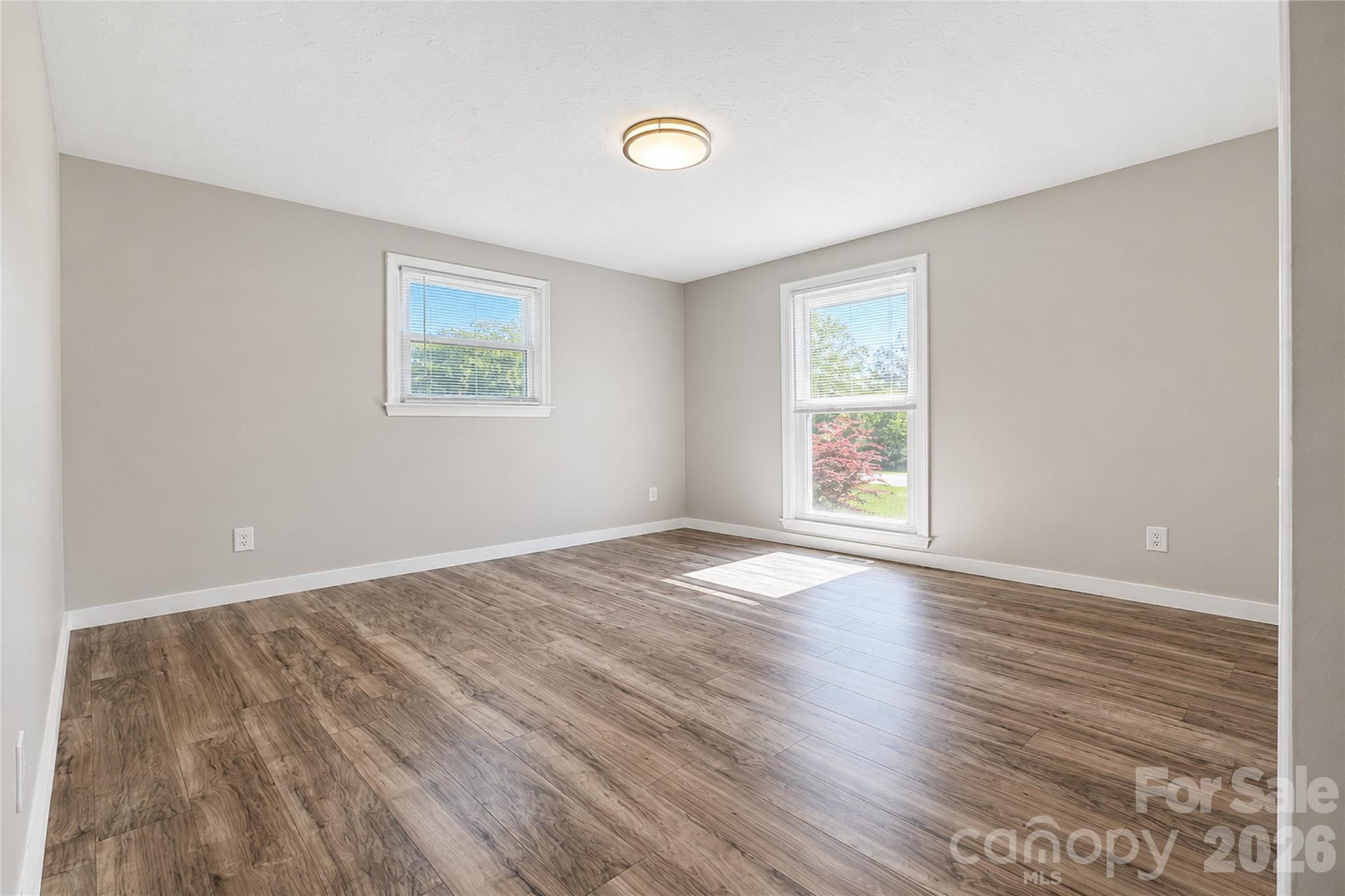 2121 24th Street Property Photo 17
