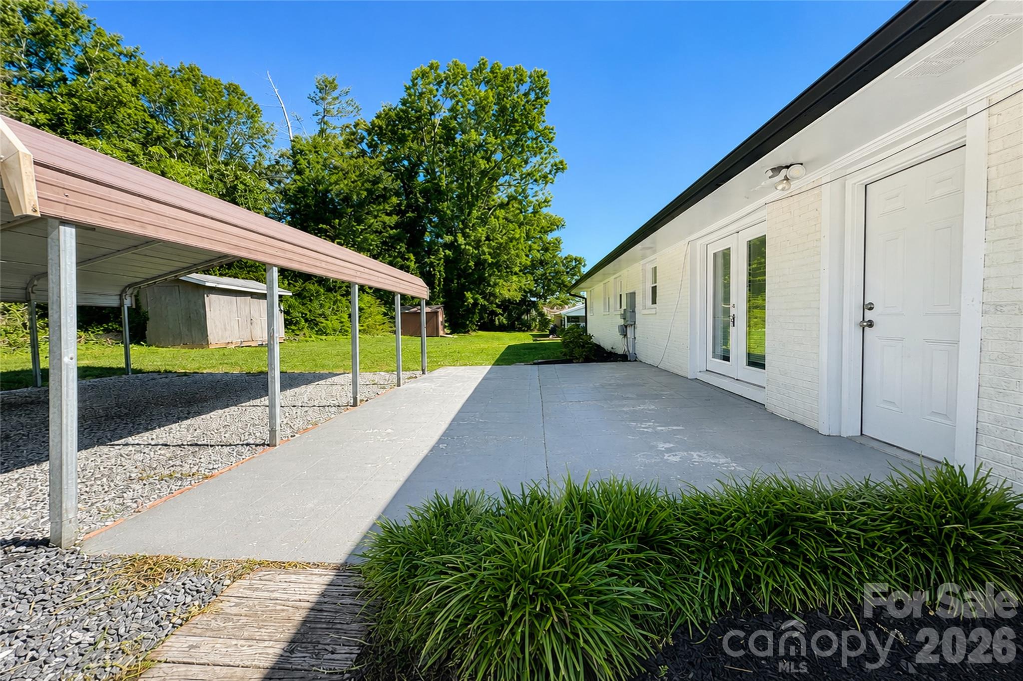 2121 24th Street Property Photo 27