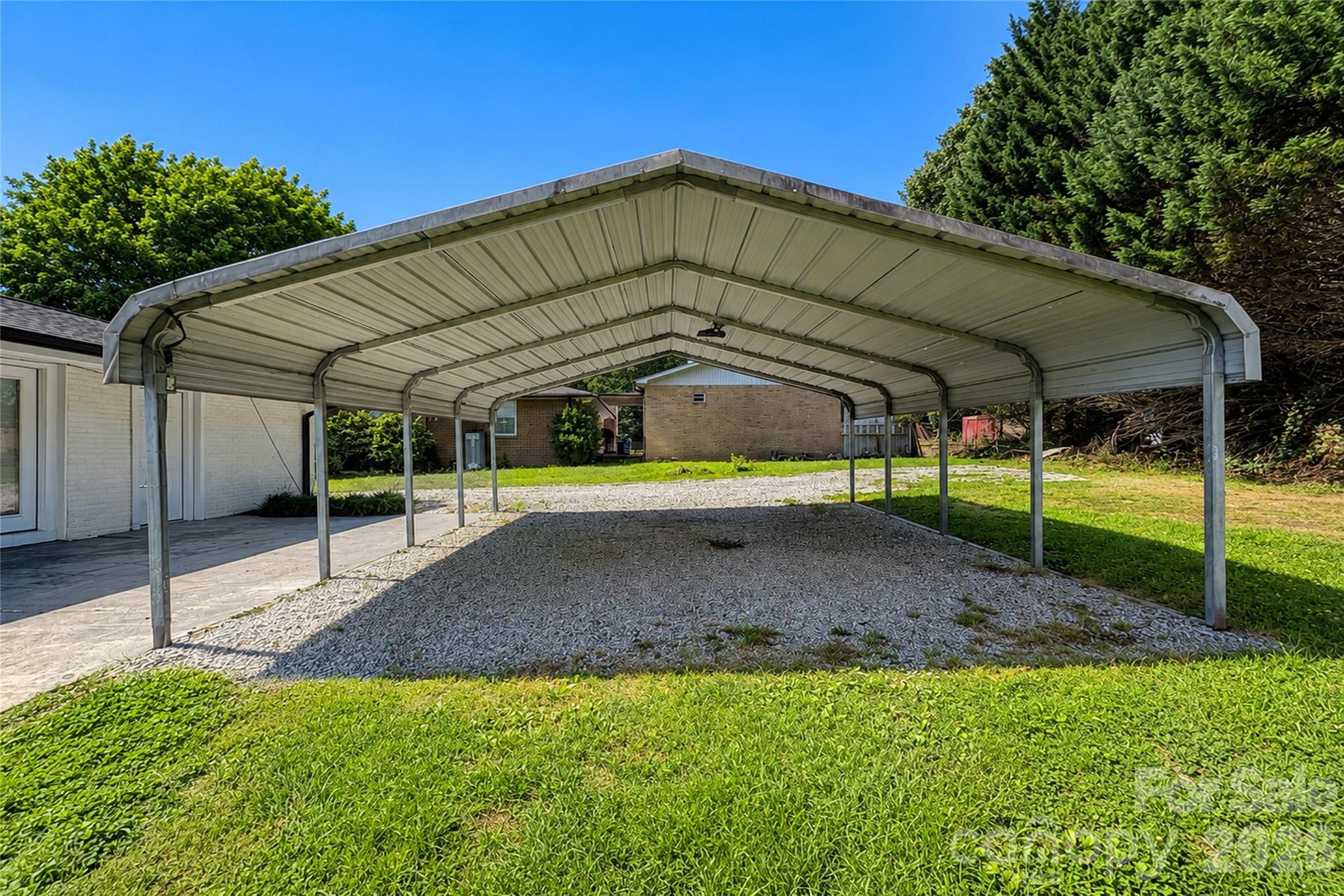 2121 24th Street Property Photo 28