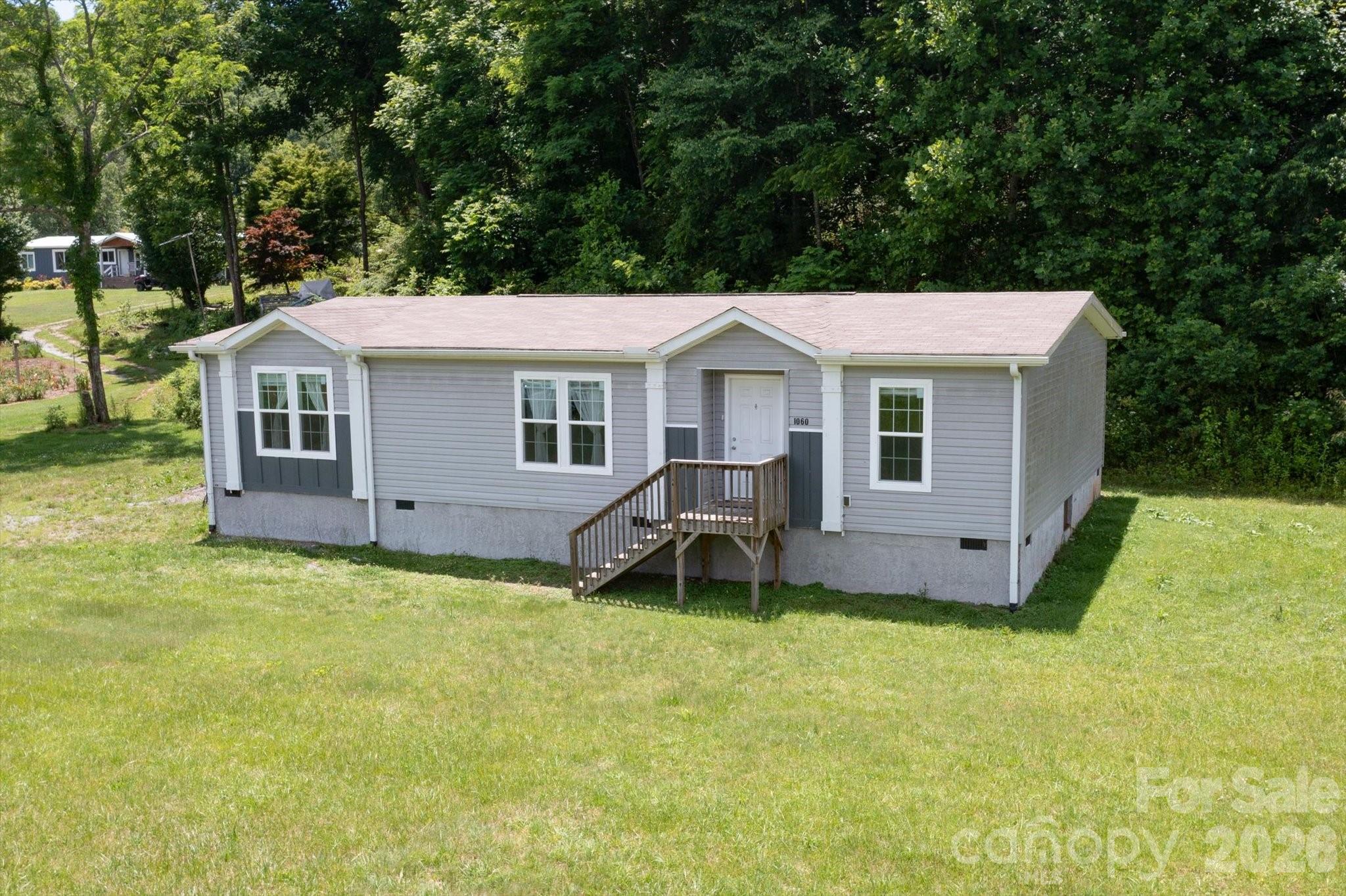 1060 Pickens Highway Property Photo 1
