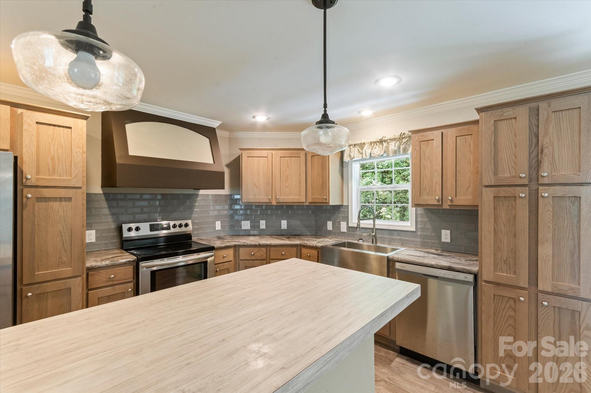 1060 Pickens Highway Property Photo 8