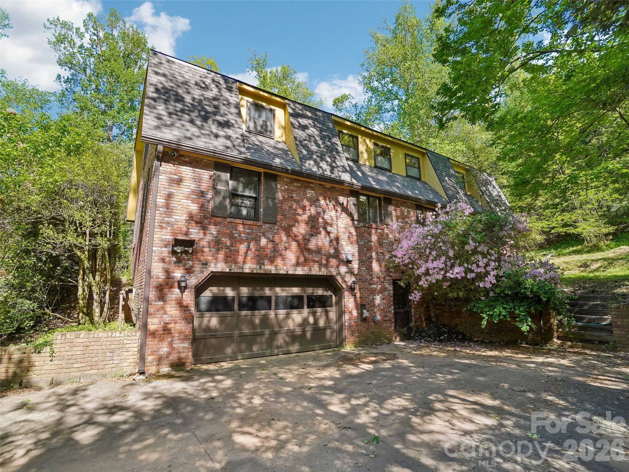 114 Overlook Road Property Photo 7