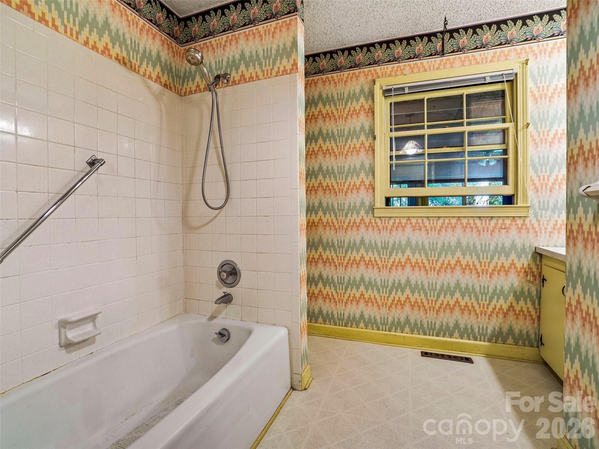 114 Overlook Road Property Photo 25