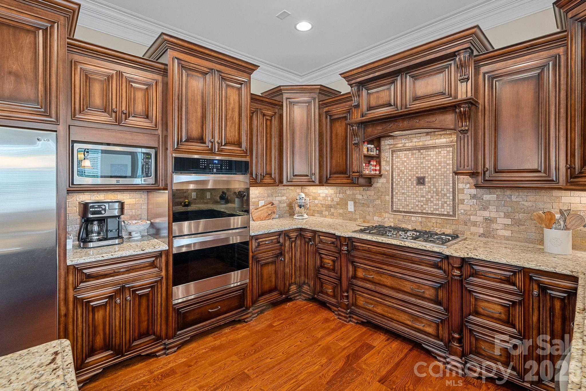 195 Birdie Drive Property Photo 11