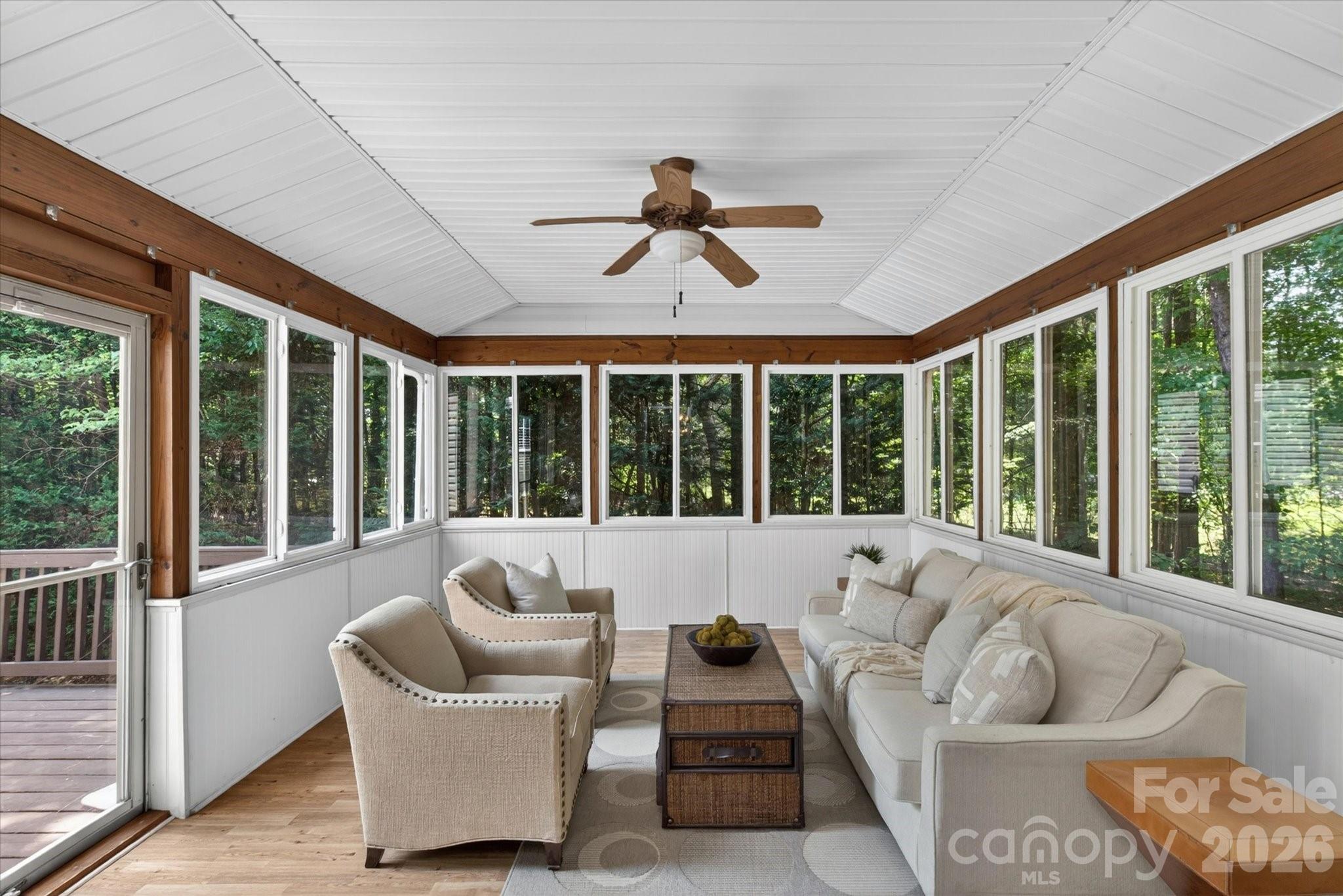 2504 Korbel Court Property Photo 10