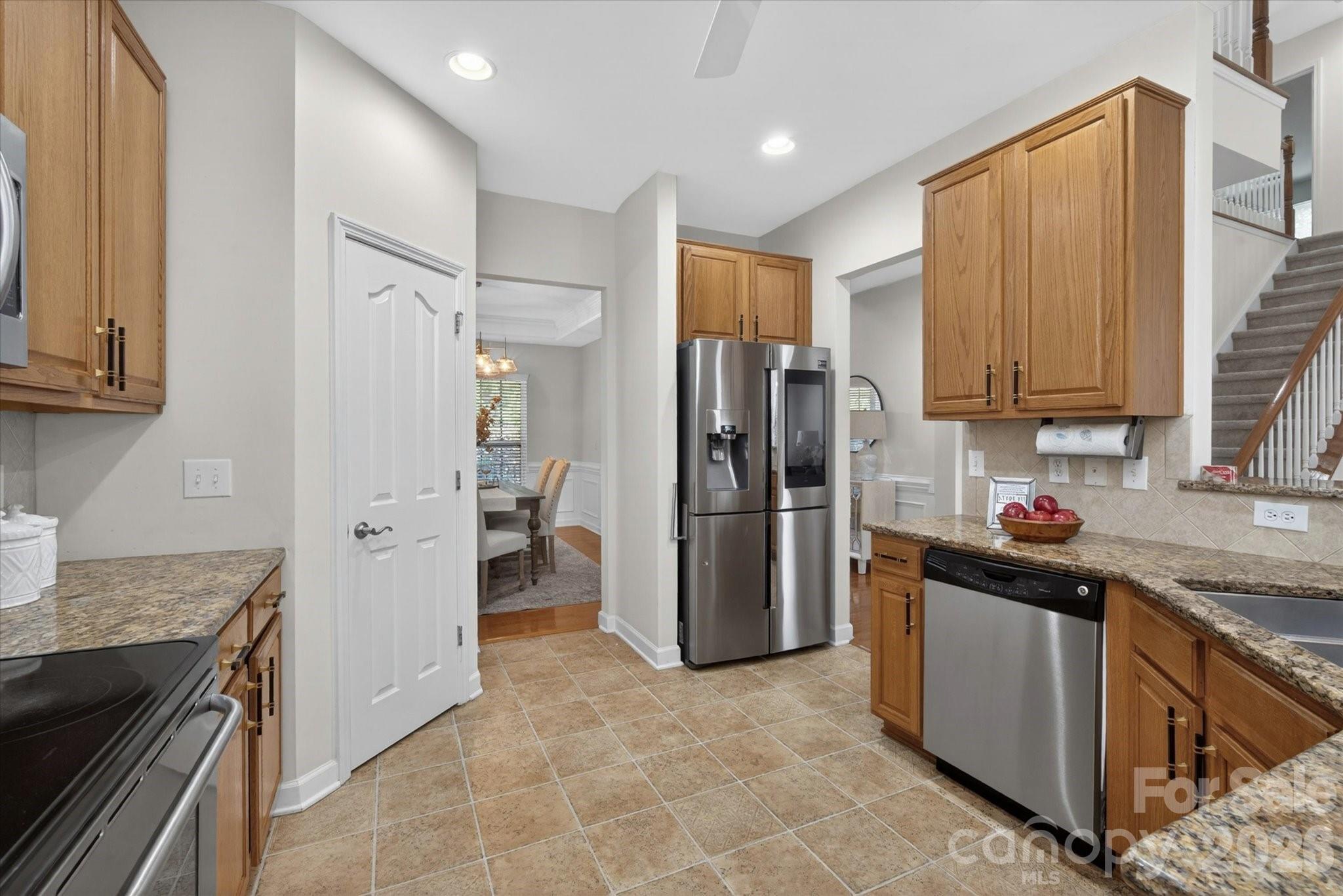 2504 Korbel Court Property Photo 11