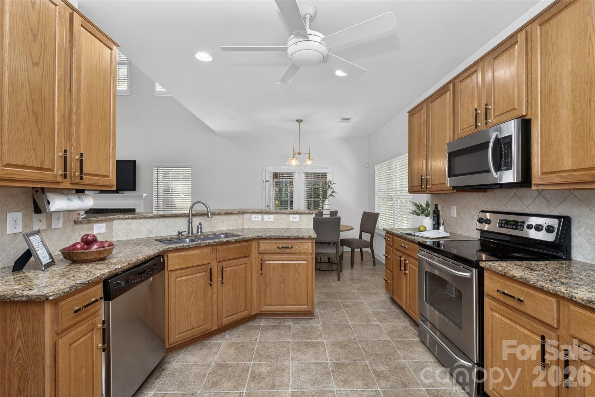 2504 Korbel Court Property Photo 12
