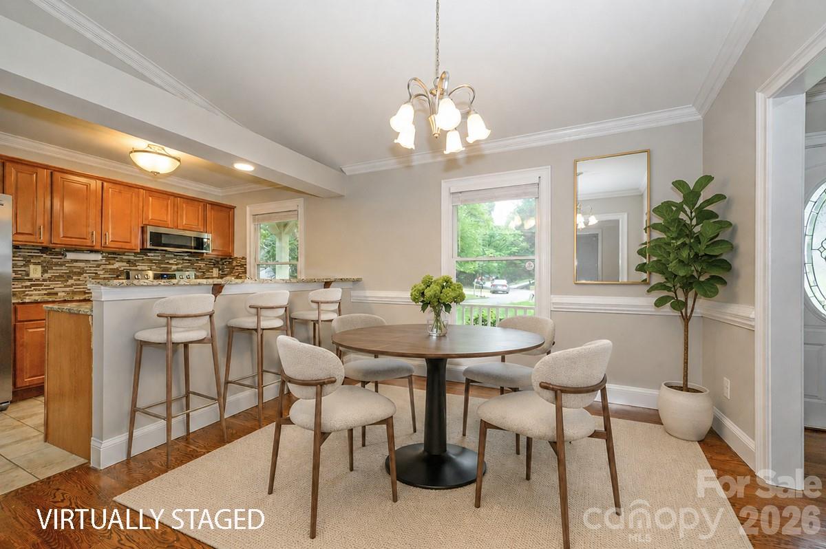6060 Acadian Woods Drive Property Photo 5
