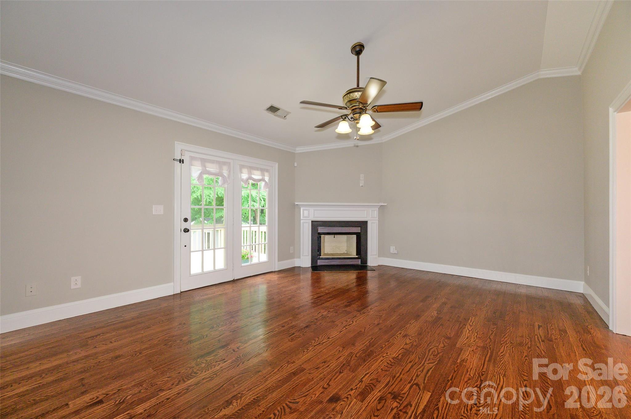 6060 Acadian Woods Drive Property Photo 16