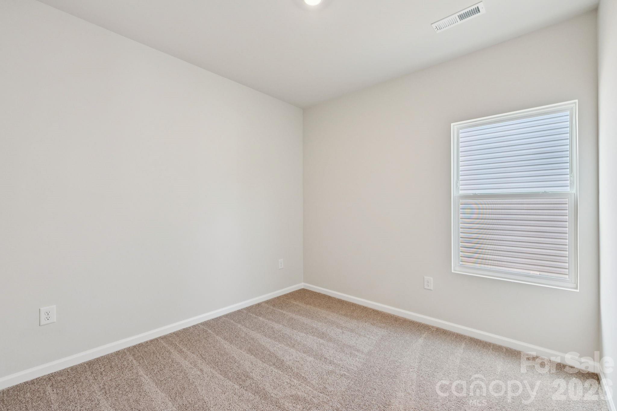 3421 Yorkshire Drive Property Photo 16