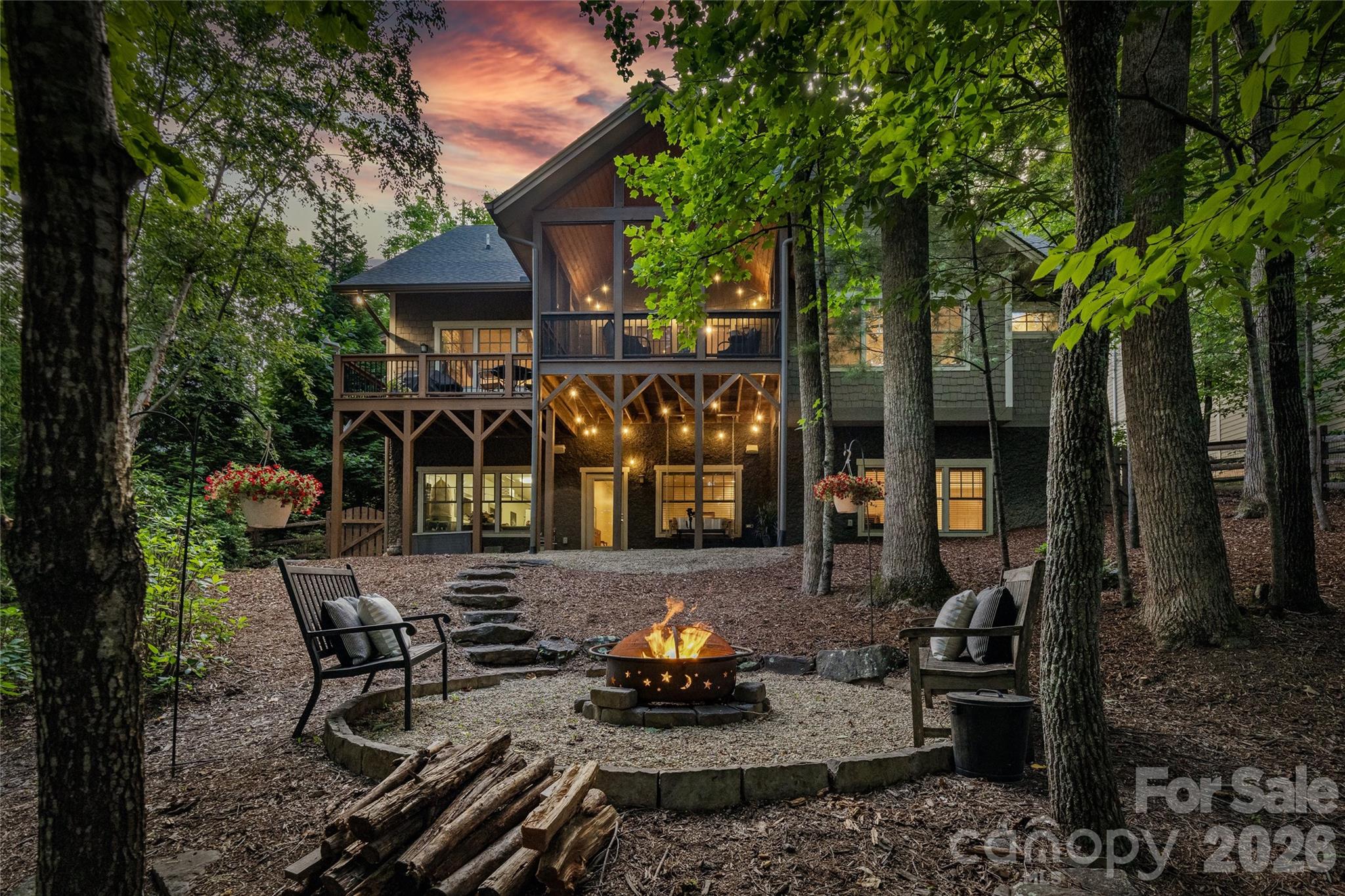 15 E Owl Creek Lane Property Photo 1
