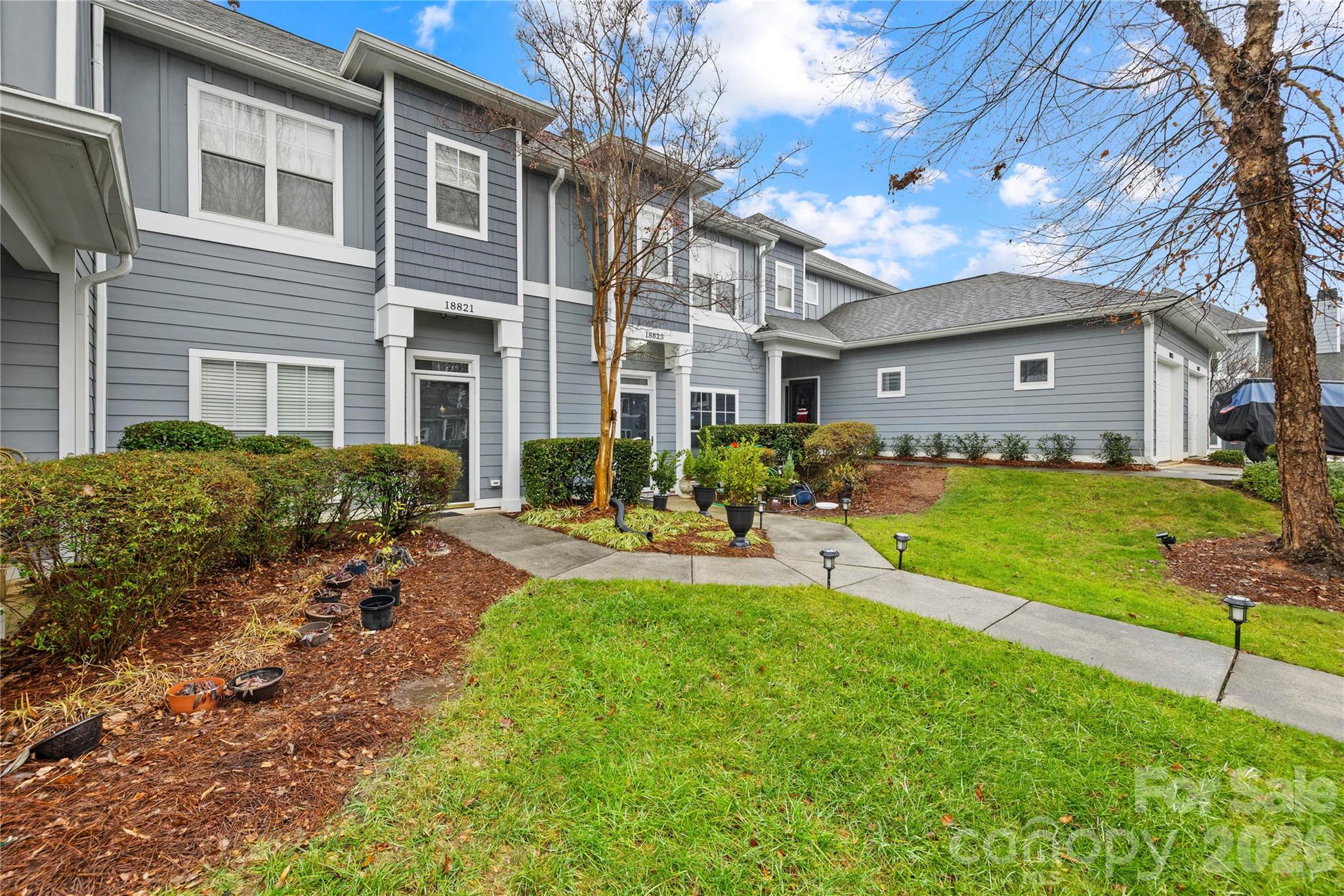 18821 Silver Quay Drive Property Photo 4