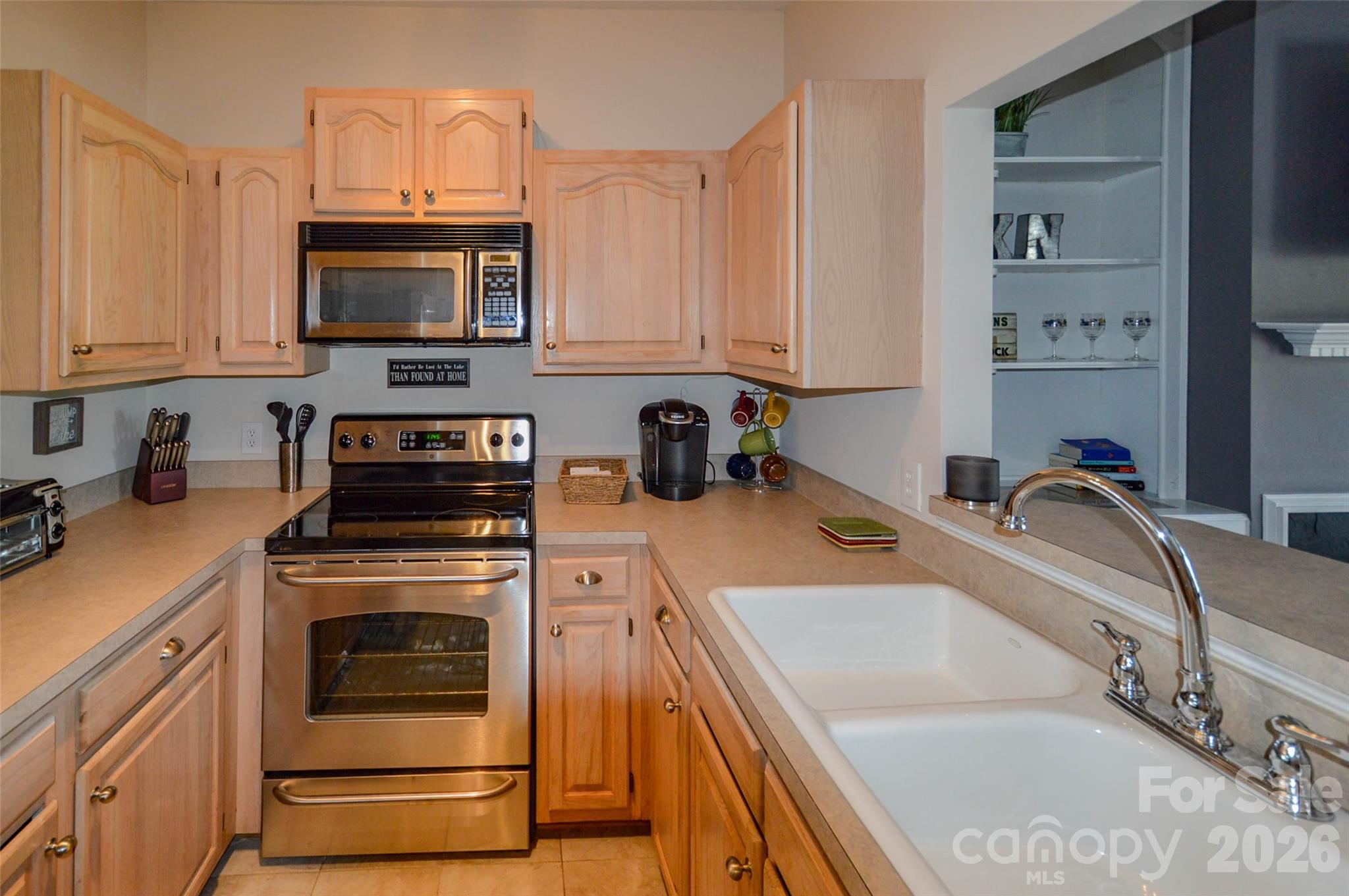 18821 Silver Quay Drive Property Photo 6