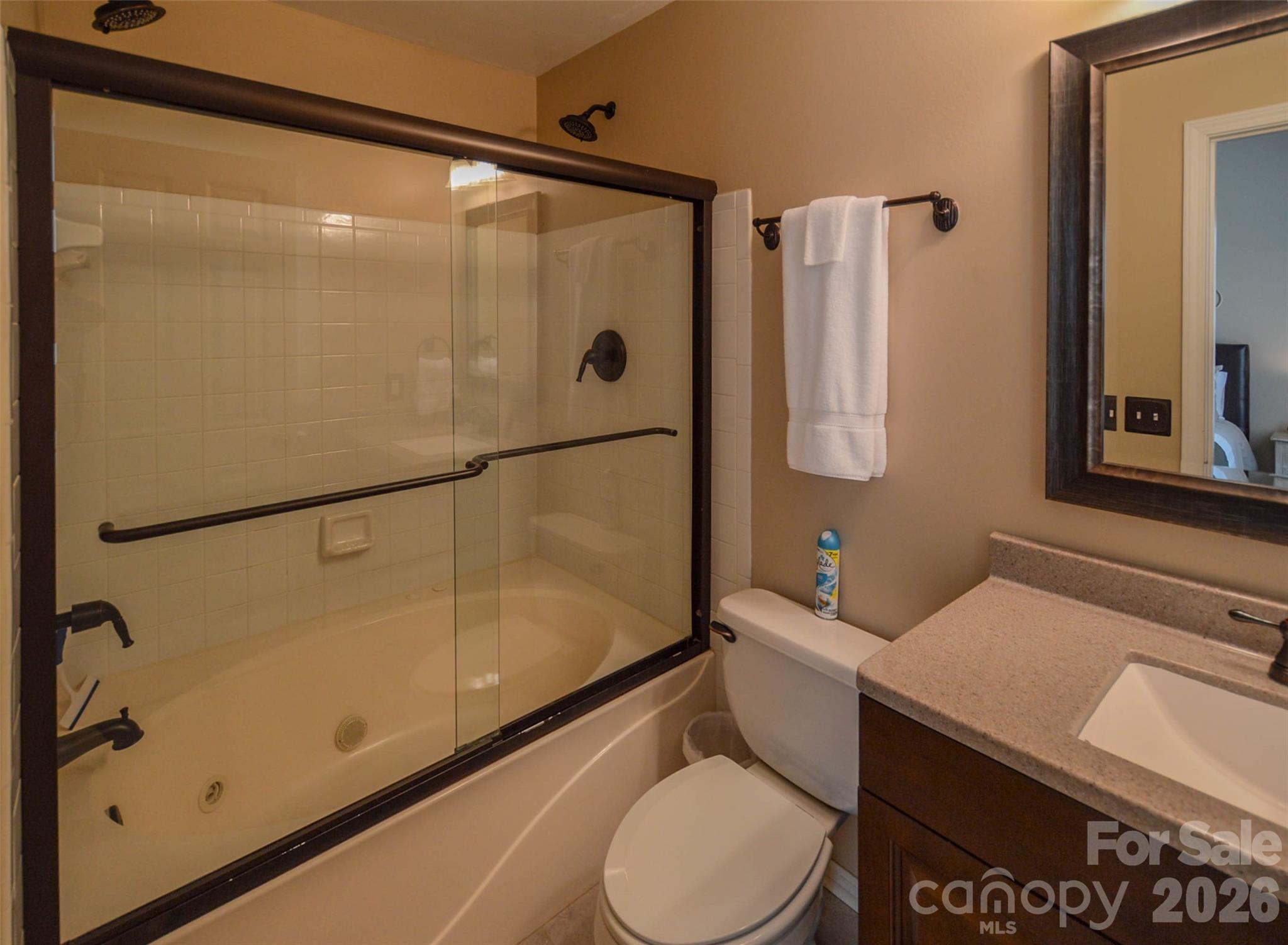 18821 Silver Quay Drive Property Photo 18