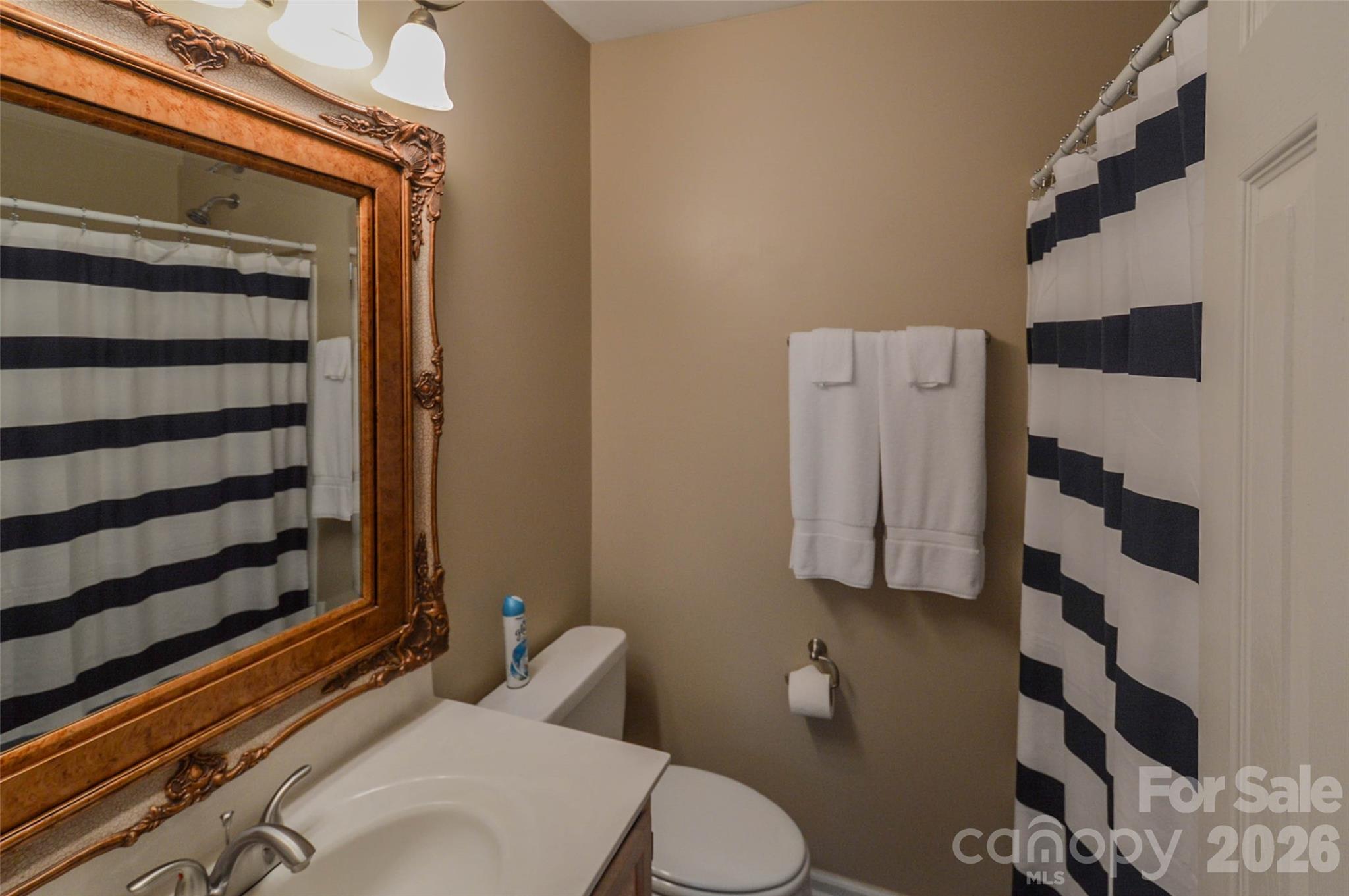 18821 Silver Quay Drive Property Photo 21