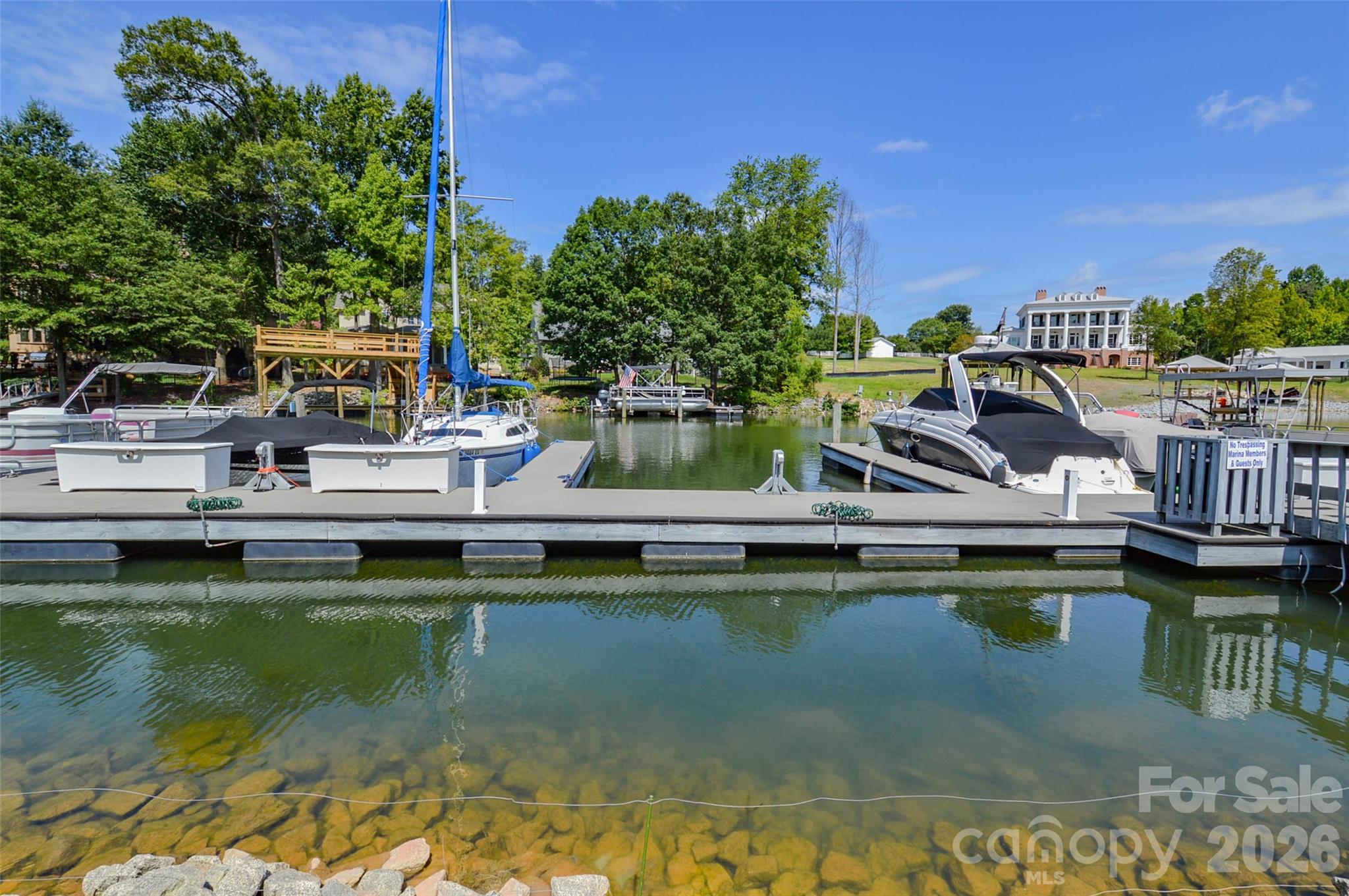 18821 Silver Quay Drive Property Photo 30