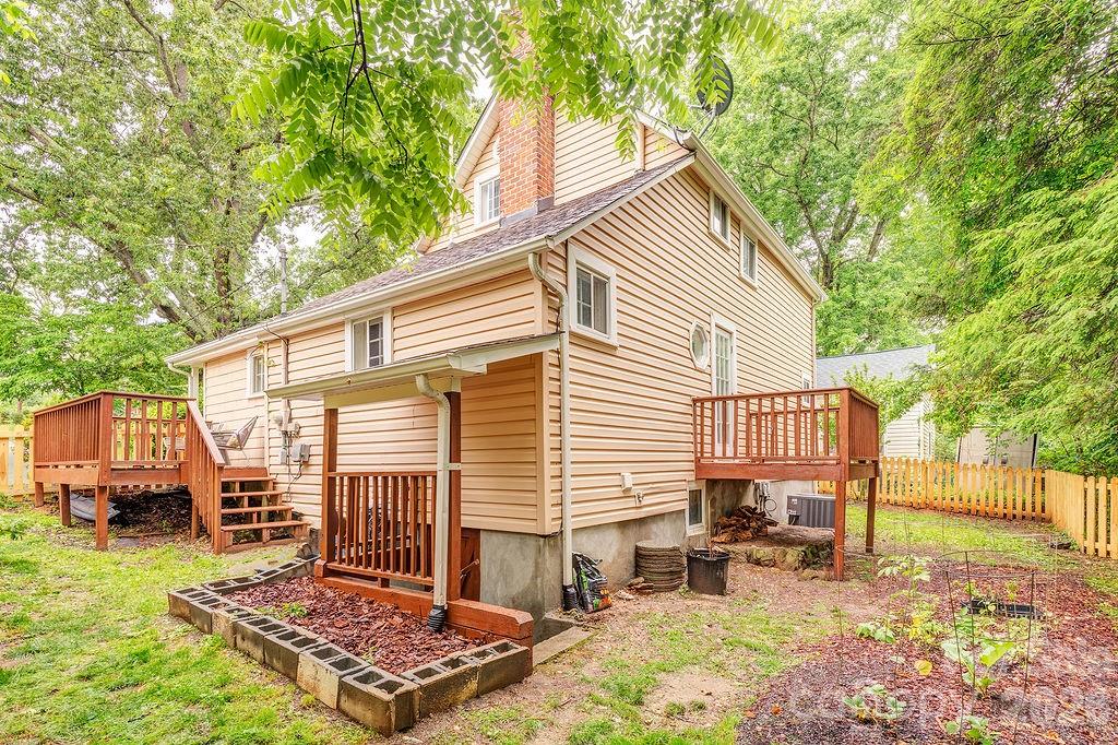 52 Gracelyn Road Property Photo 3