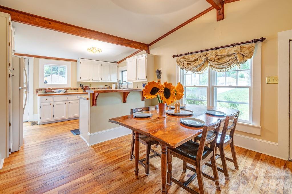 52 Gracelyn Road Property Photo 7