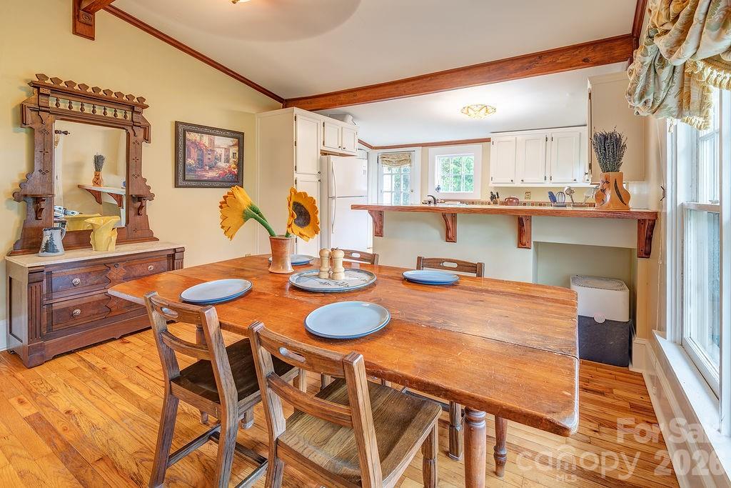 52 Gracelyn Road Property Photo 8