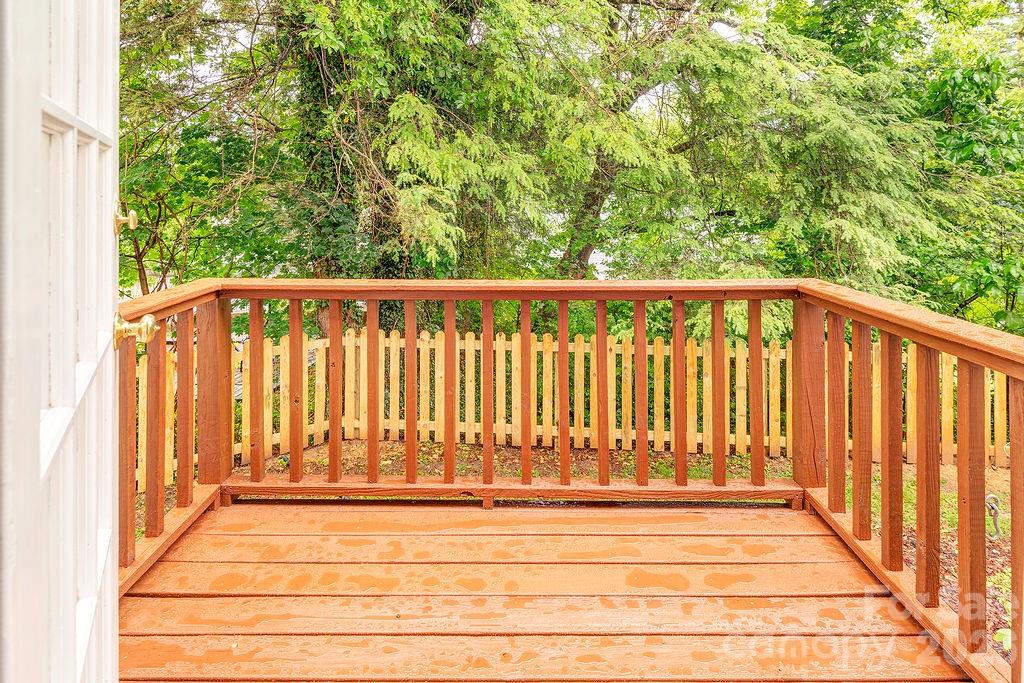 52 Gracelyn Road Property Photo 25