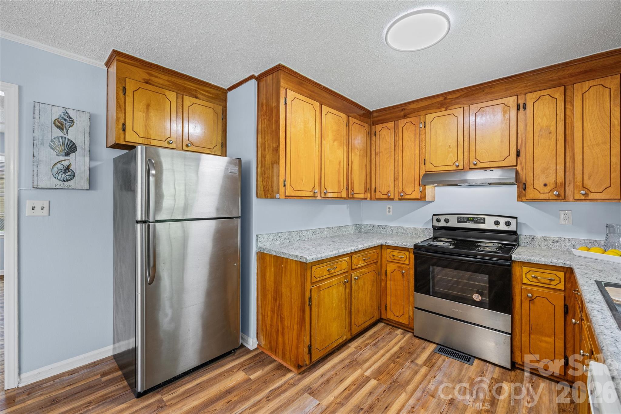 1421 Flint Hill Street Property Photo 12