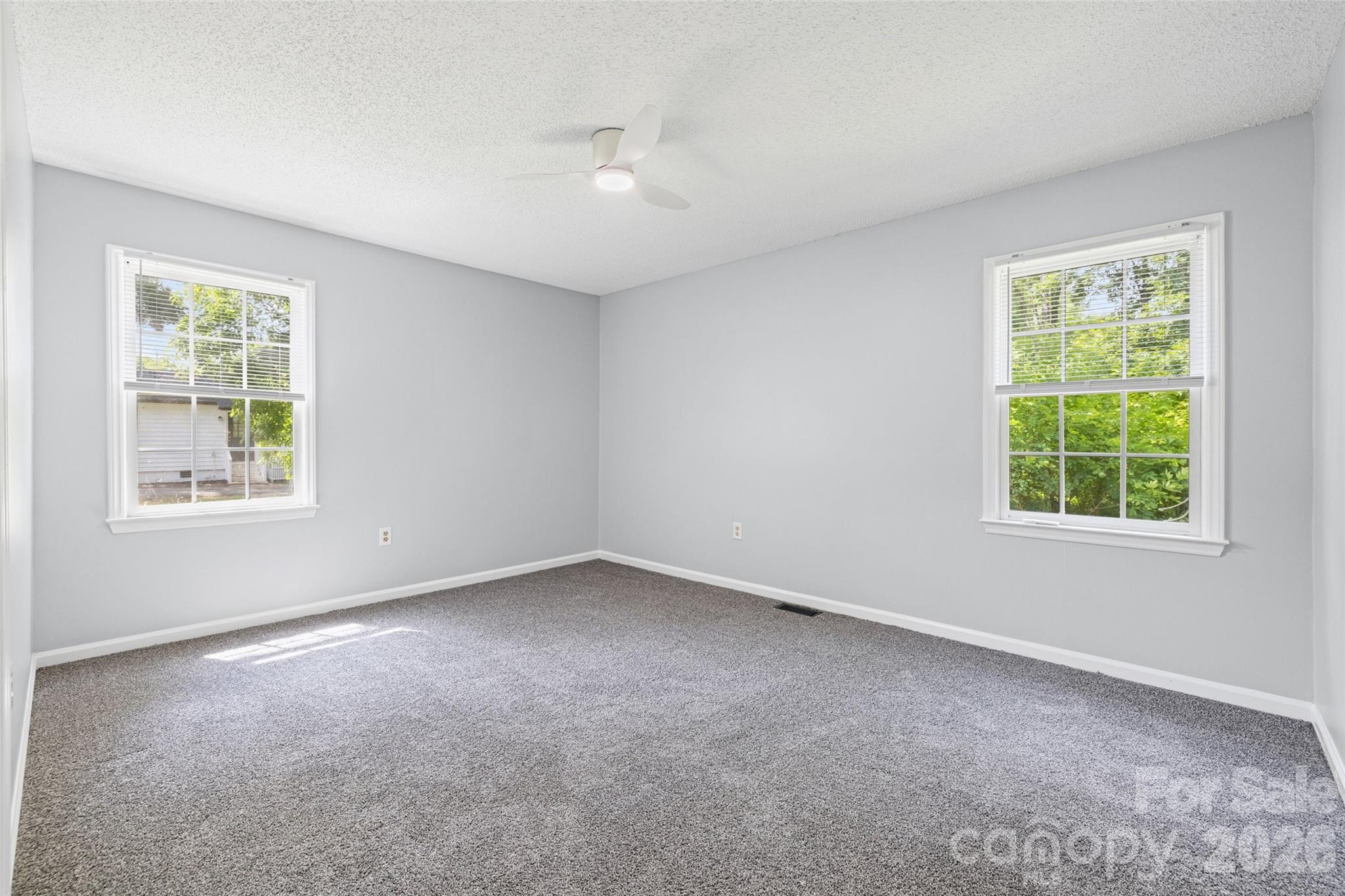 1421 Flint Hill Street Property Photo 15