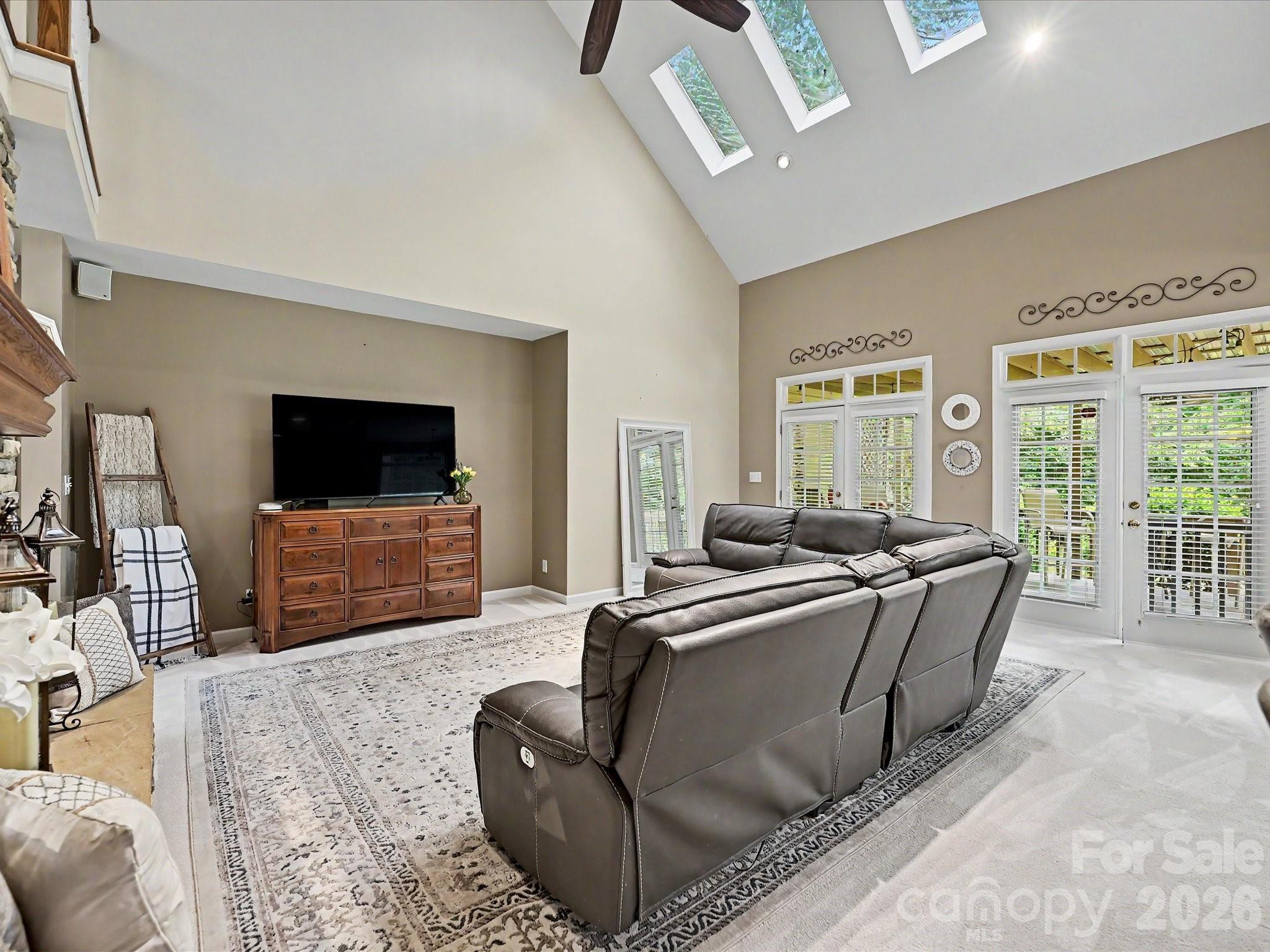 8729 Riverwood Road Property Photo 7