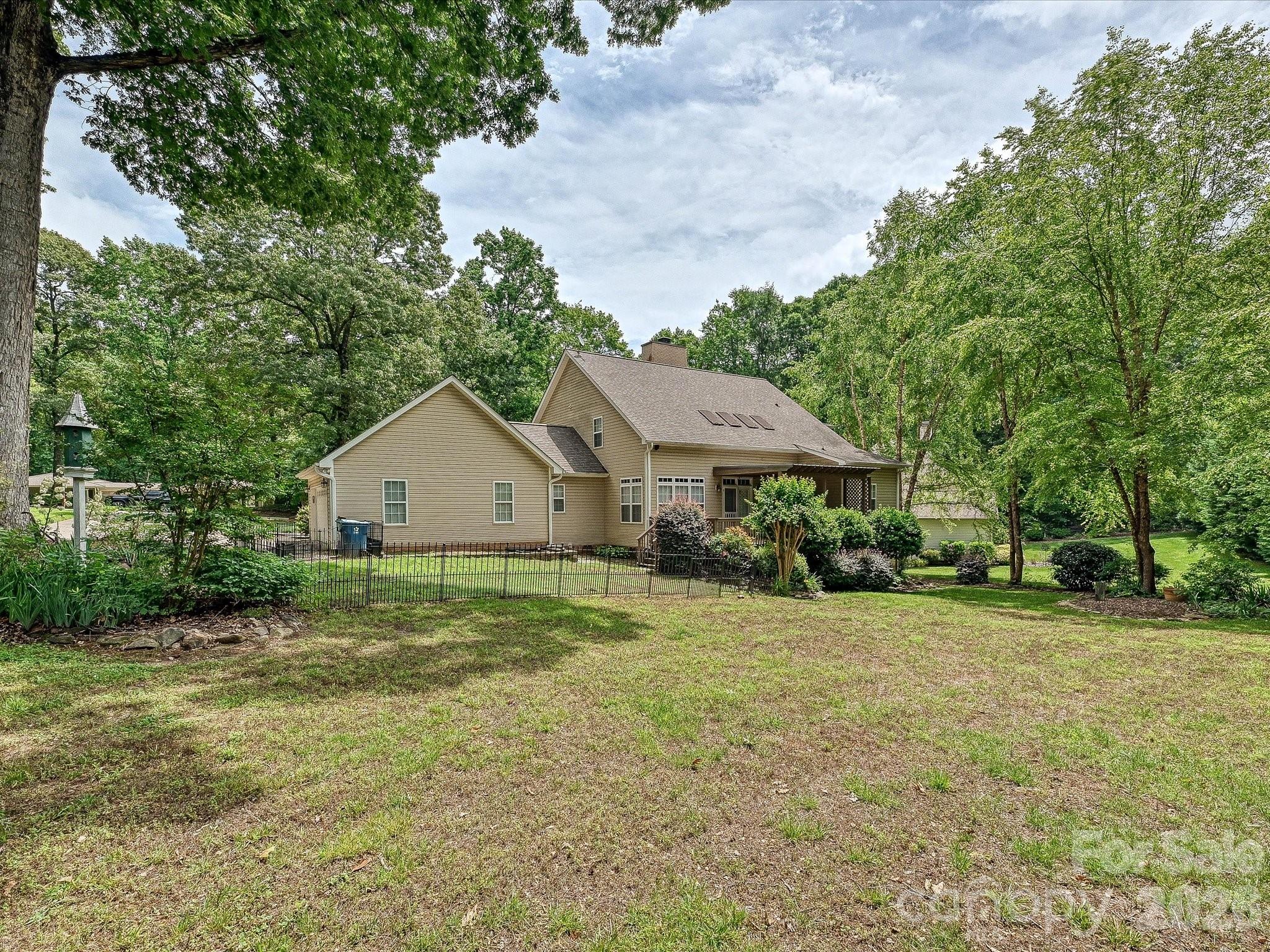8729 Riverwood Road Property Photo 32