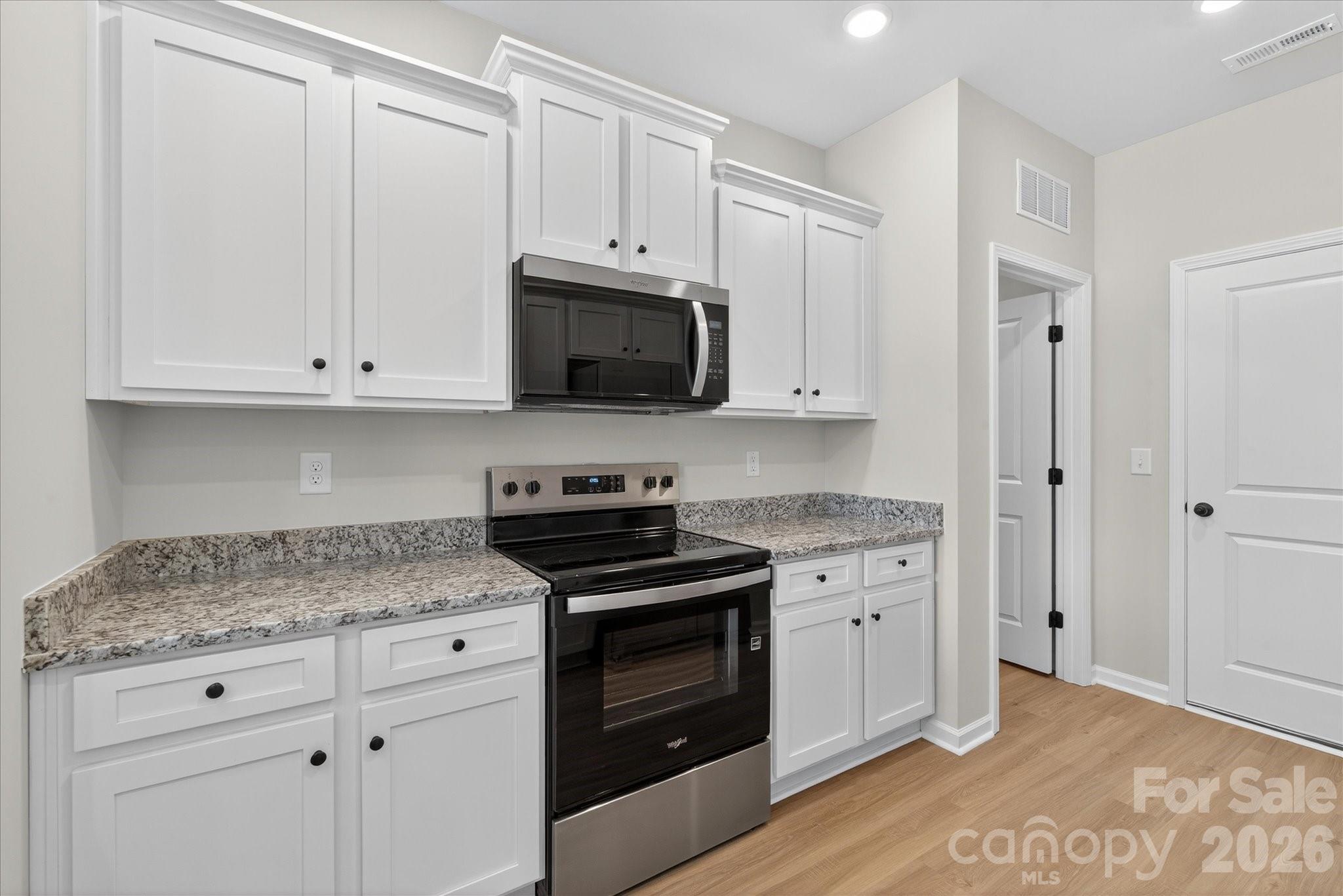 3646 Clover Valley Drive Property Photo 9