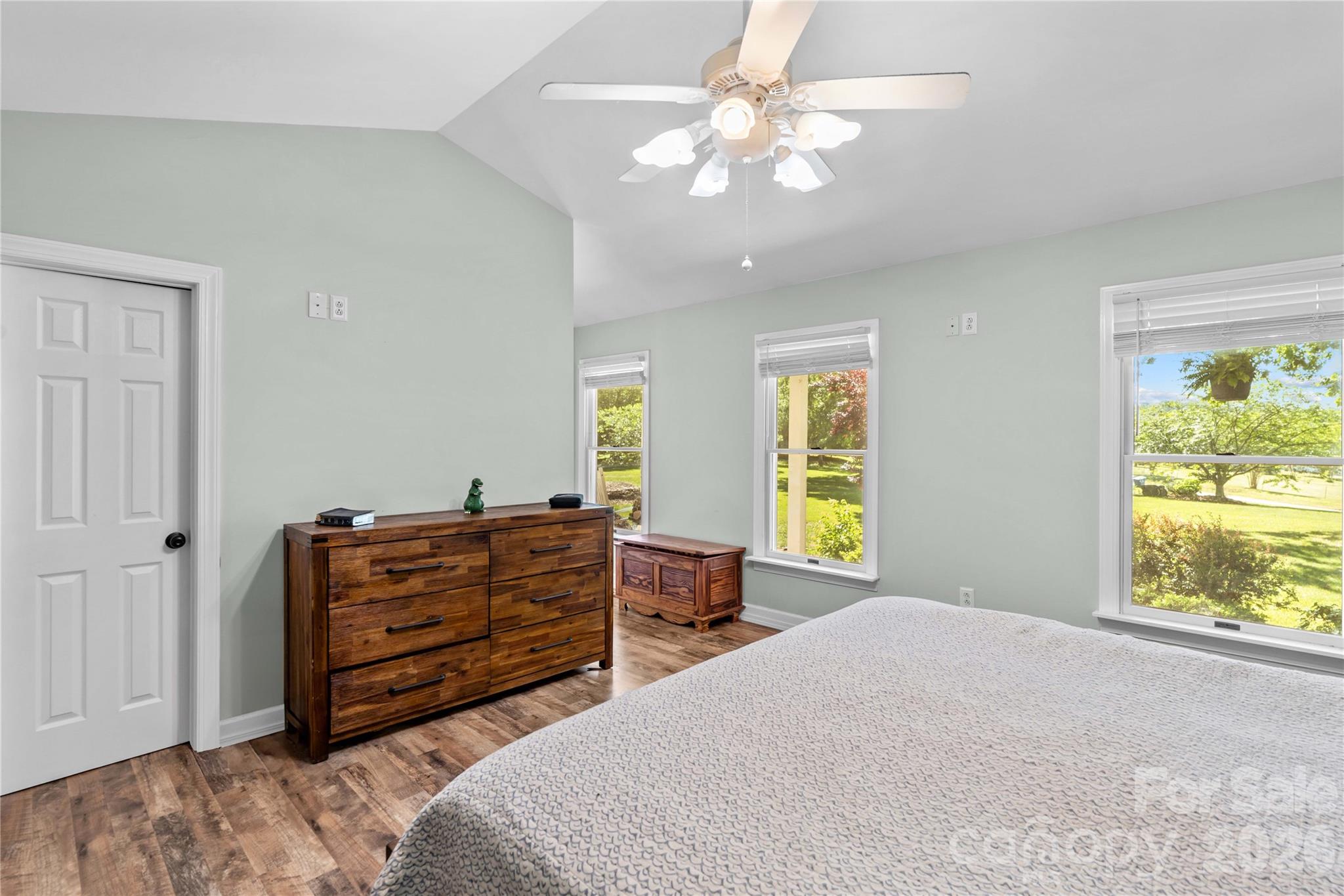 711 Spring Pointe Drive Property Photo 20