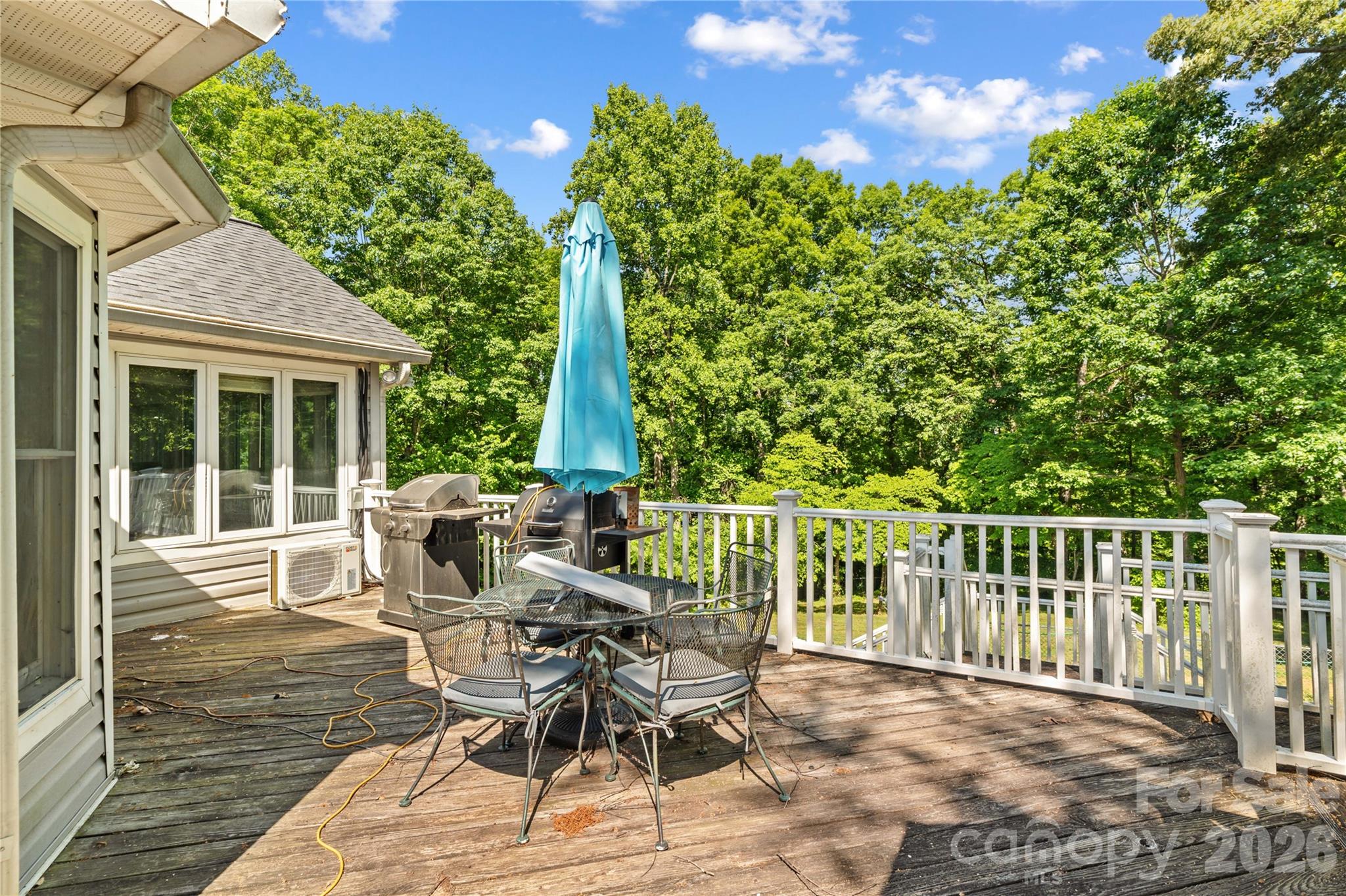 711 Spring Pointe Drive Property Photo 29