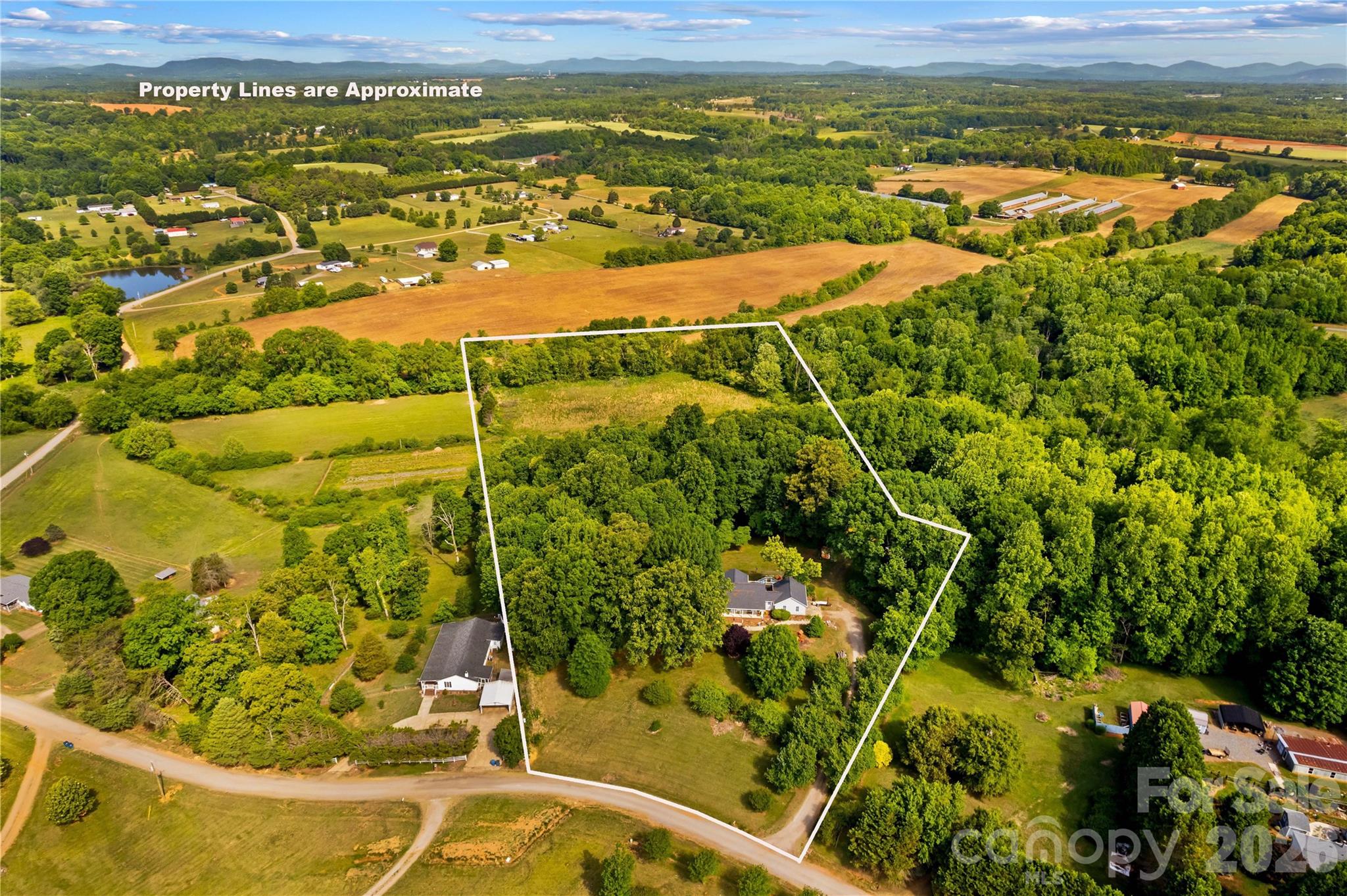 711 Spring Pointe Drive Property Photo 45