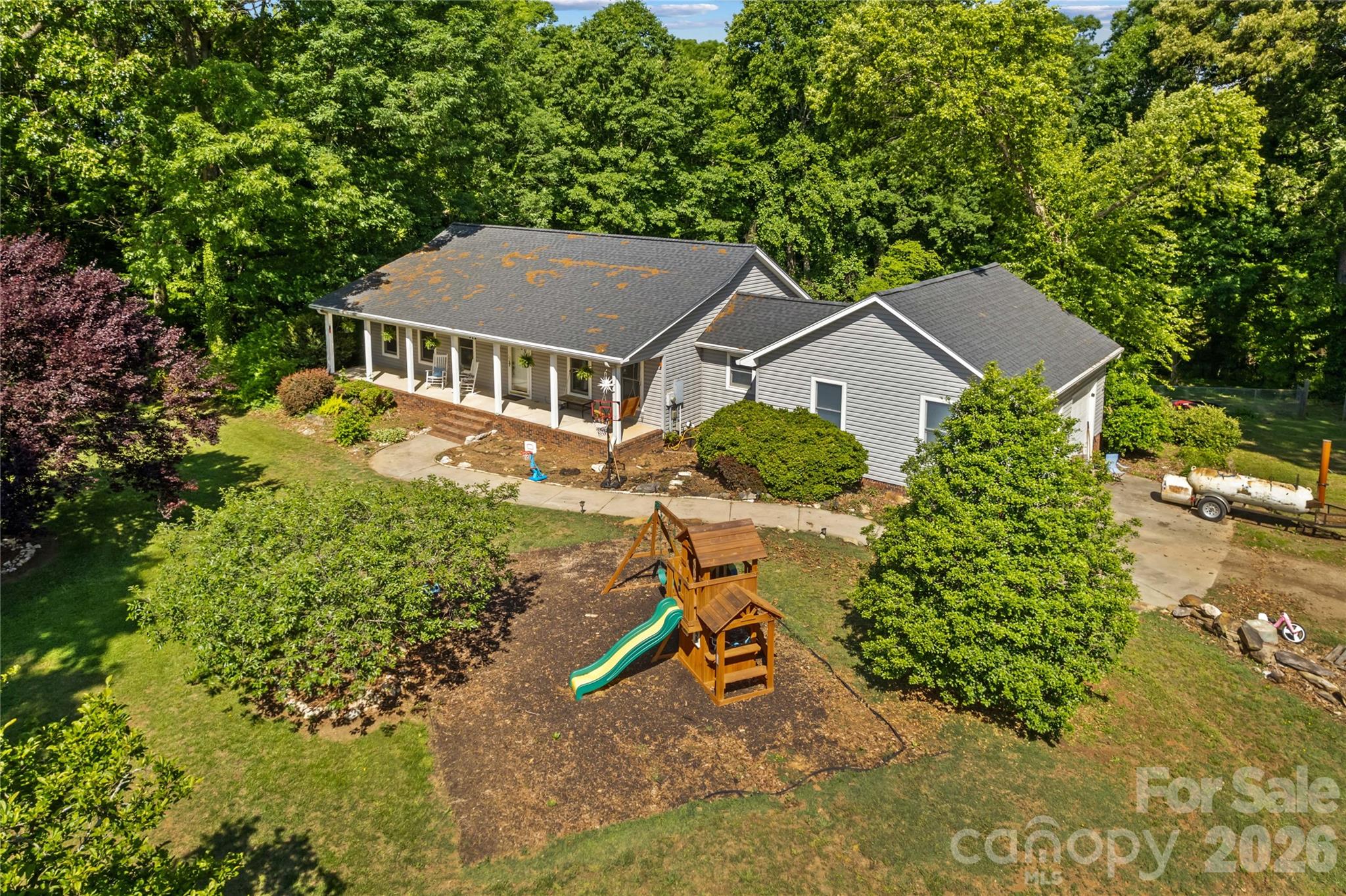 711 Spring Pointe Drive Property Photo 46