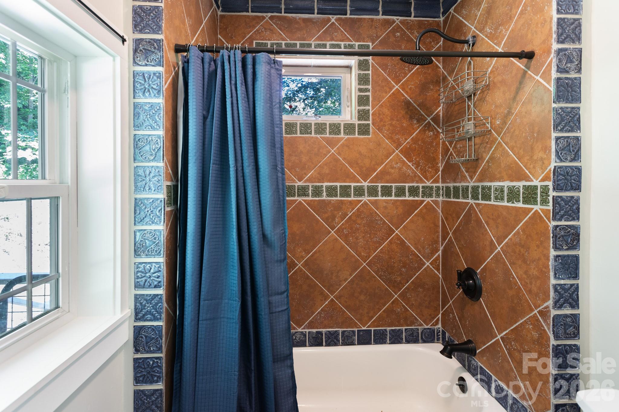 1621 Upward Way Property Photo 10