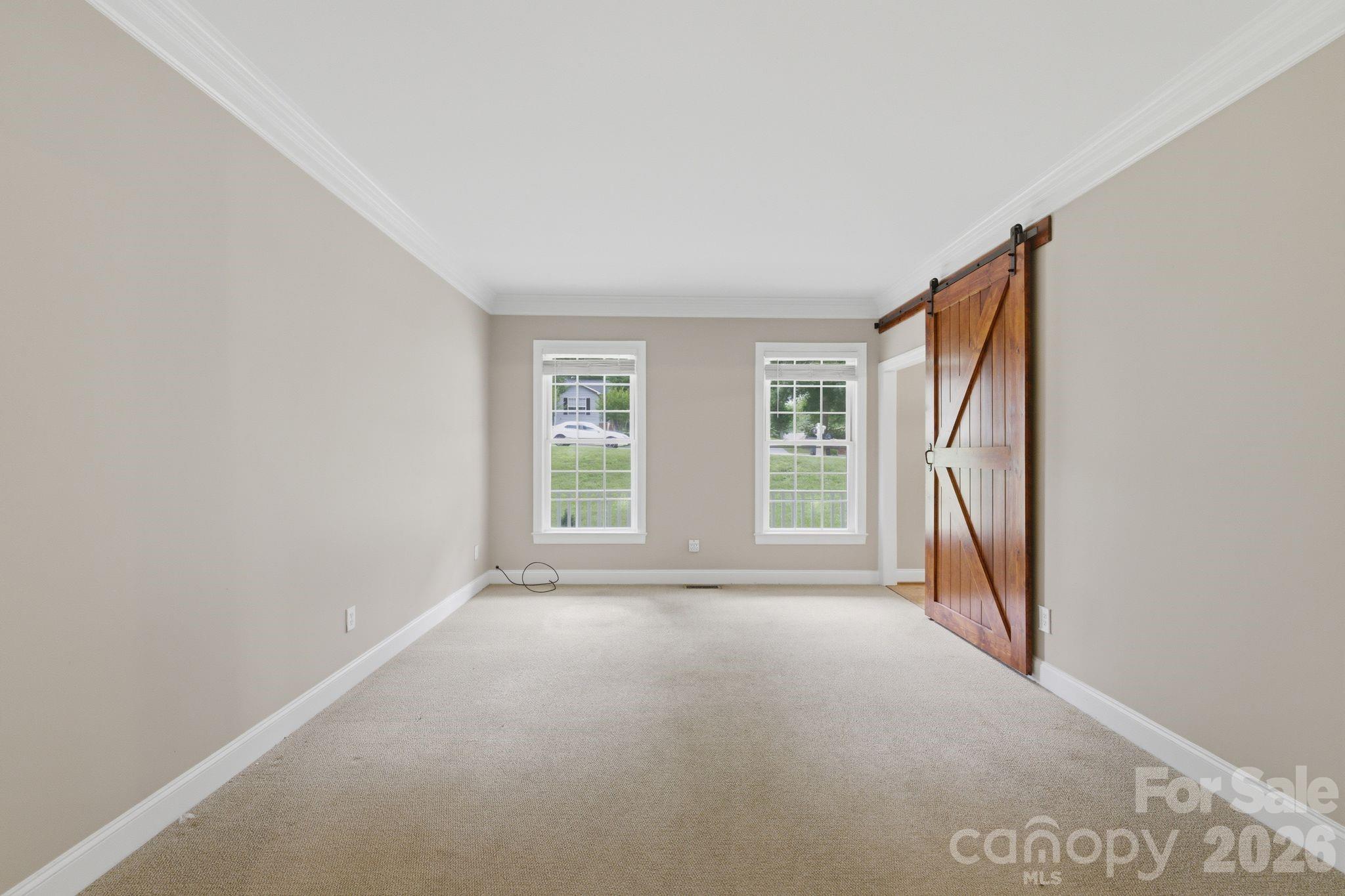 190 Meadow Glen Drive Property Photo 18