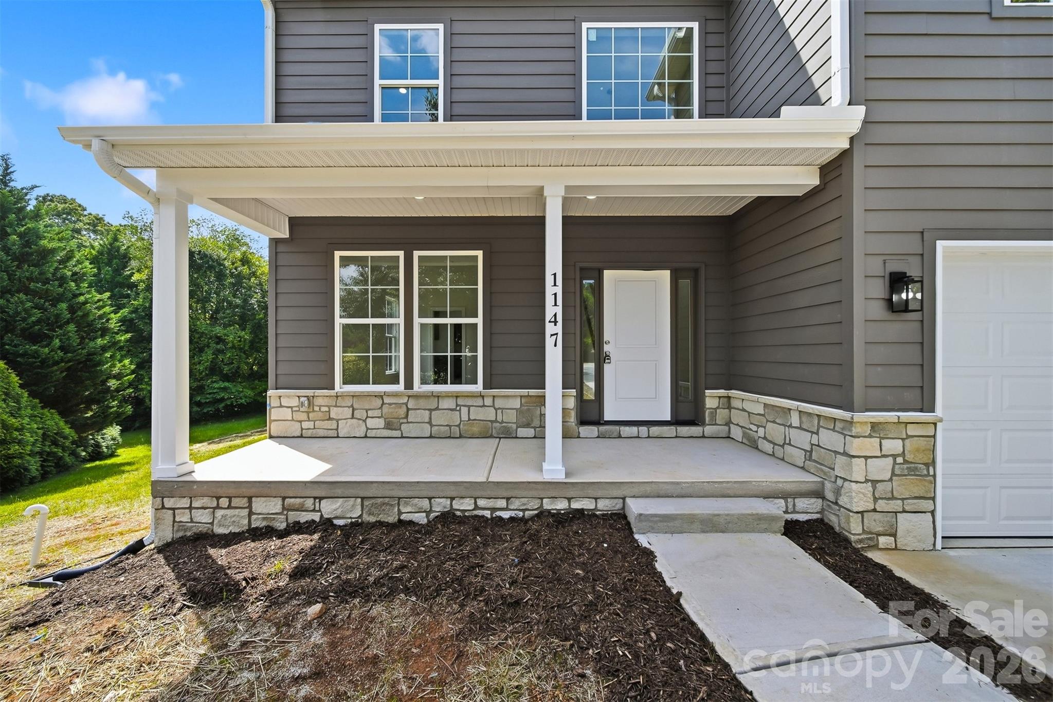 1147 10th Street Lane Property Photo 3