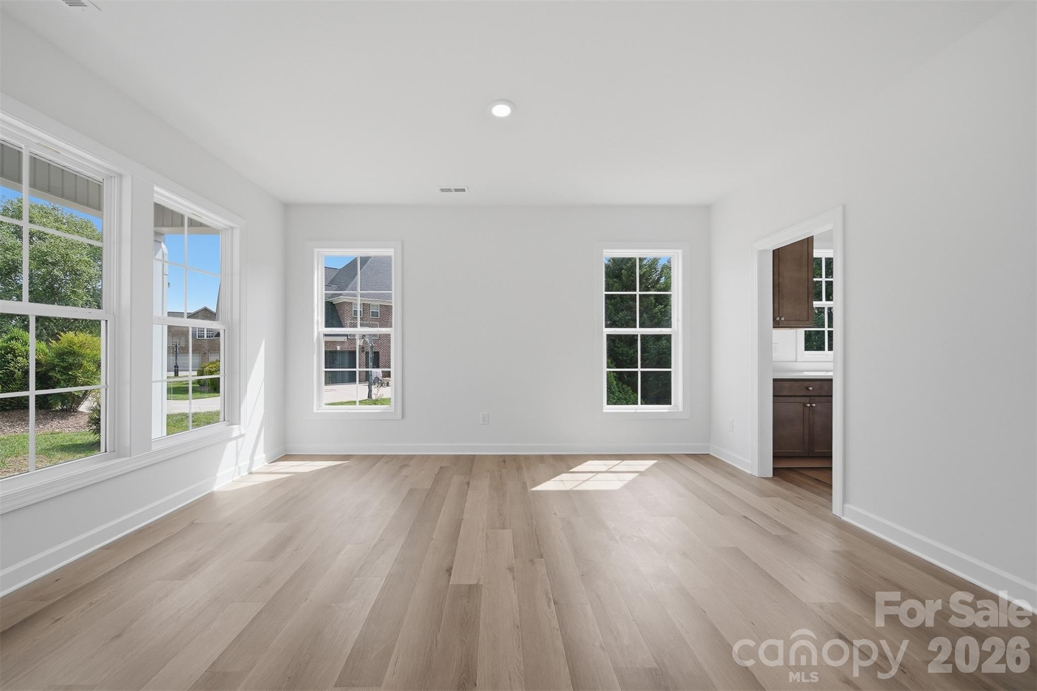 1147 10th Street Lane Property Photo 6