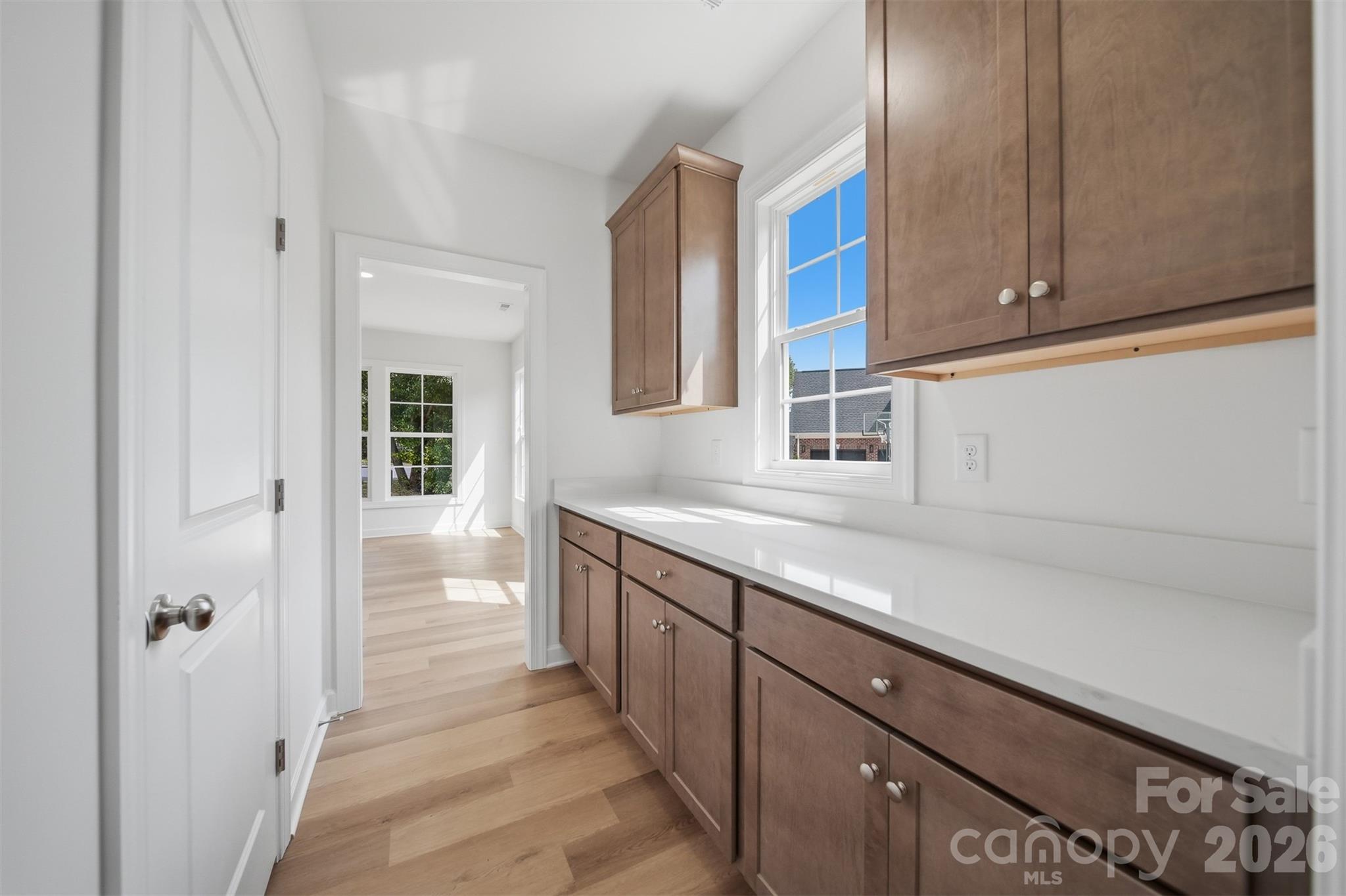 1147 10th Street Lane Property Photo 7
