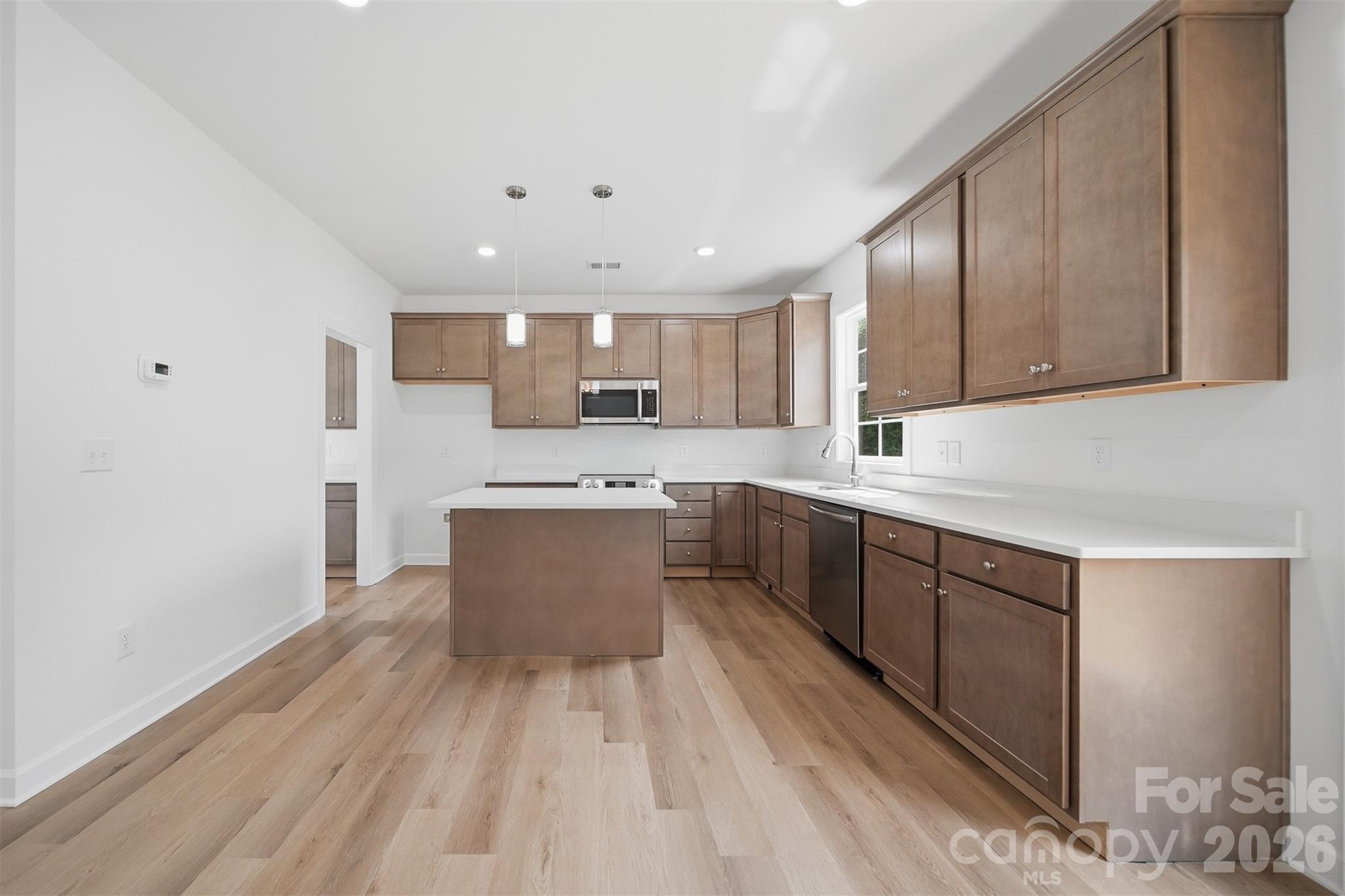 1147 10th Street Lane Property Photo 8