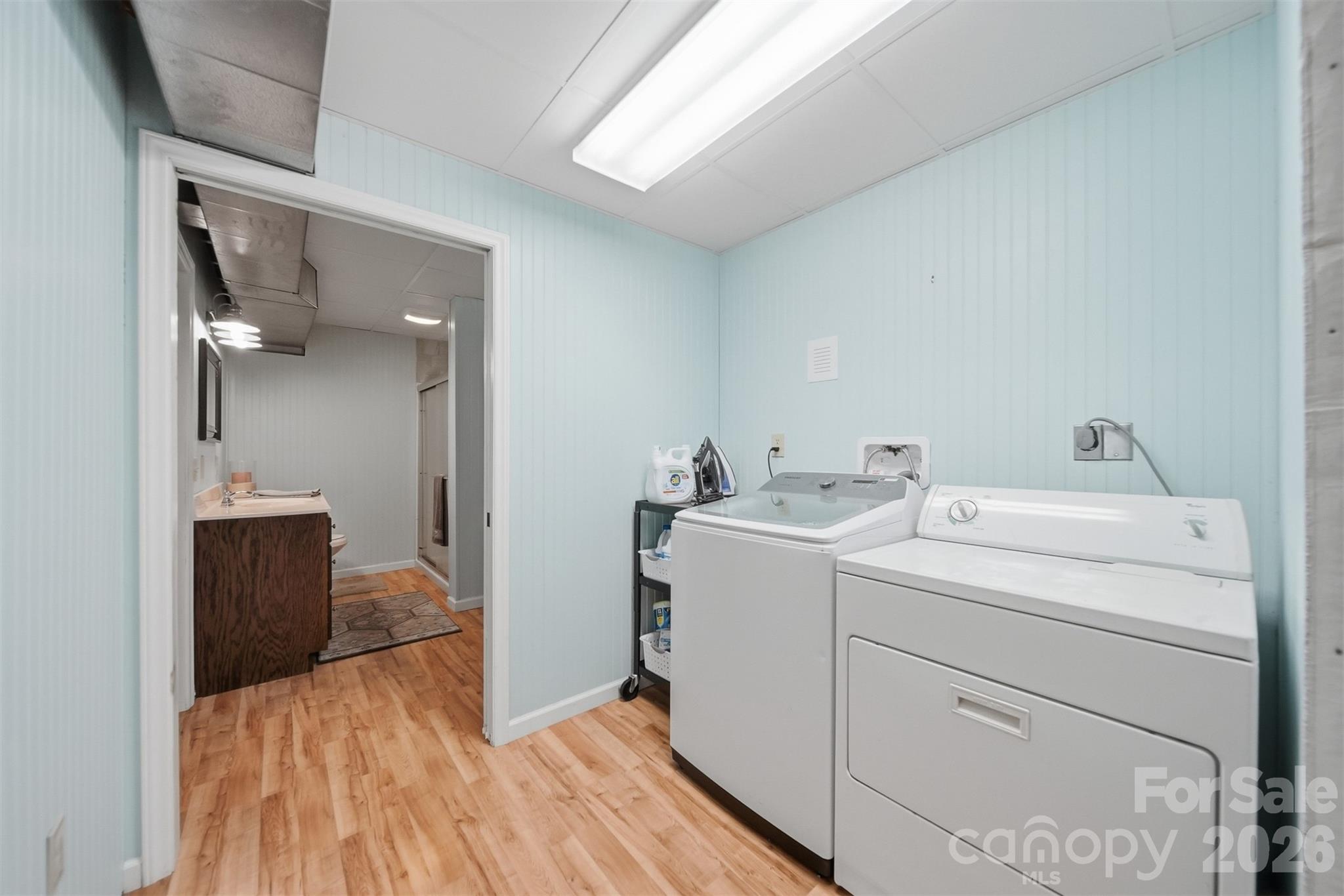 138 Whispering Pines Drive Property Photo 10