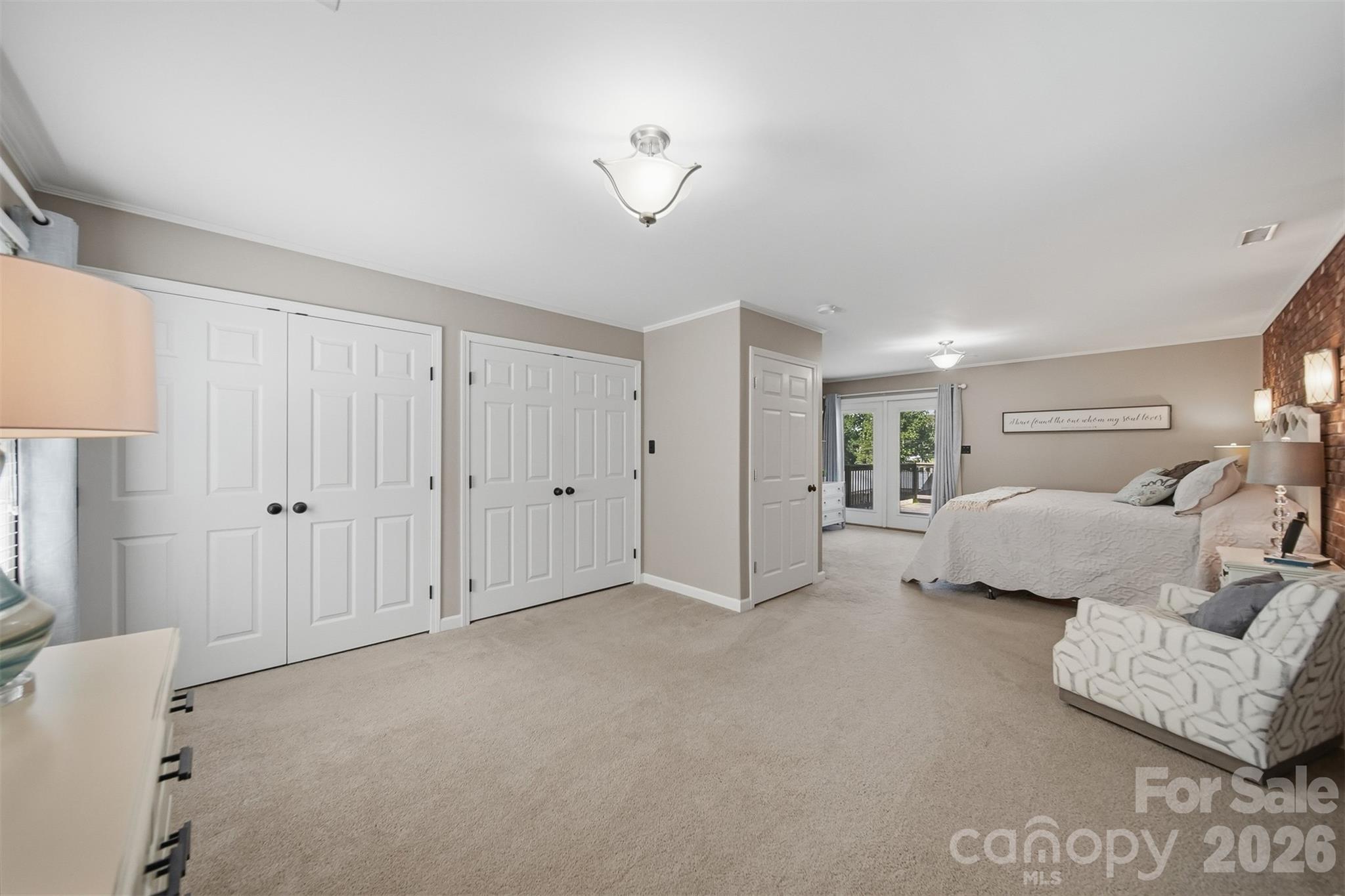 138 Whispering Pines Drive Property Photo 14